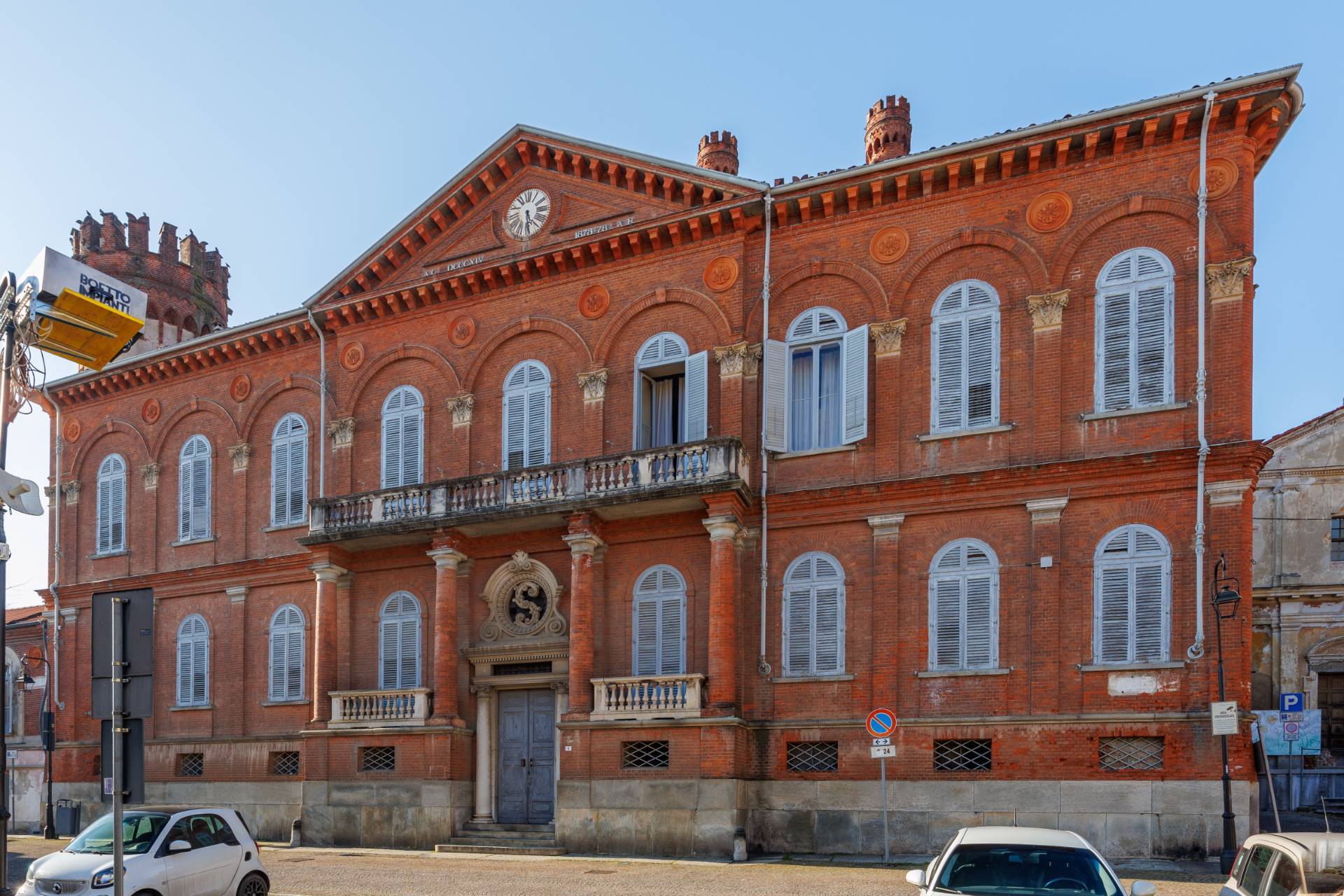 Stabile - Palazzo in vendita a Favria, Centro