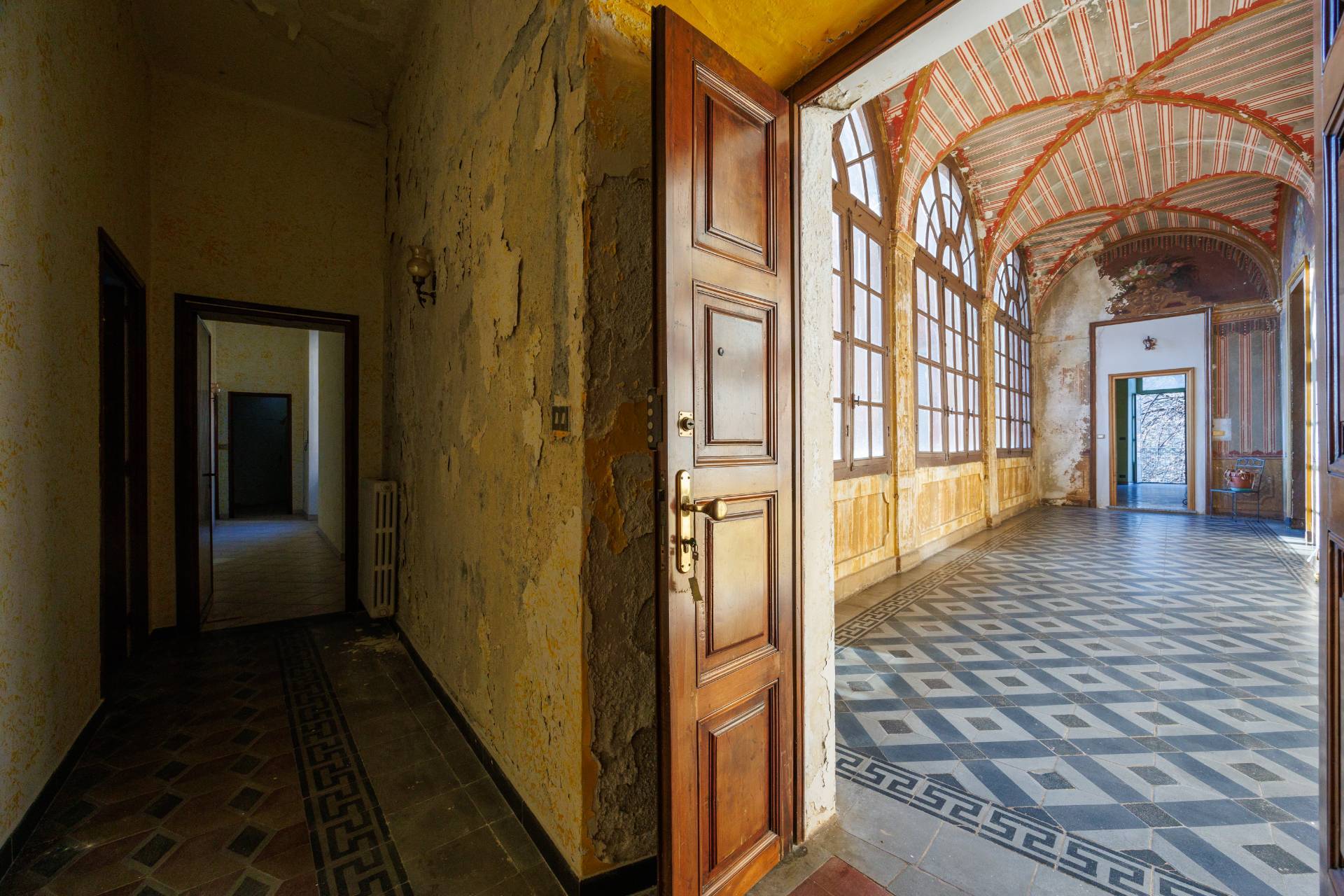 Stabile - Palazzo in vendita a Favria, Centro