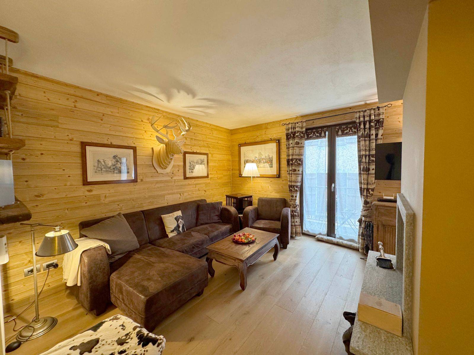 Stabile - Palazzo in vendita a Limone Piemonte, Limone Piemonte