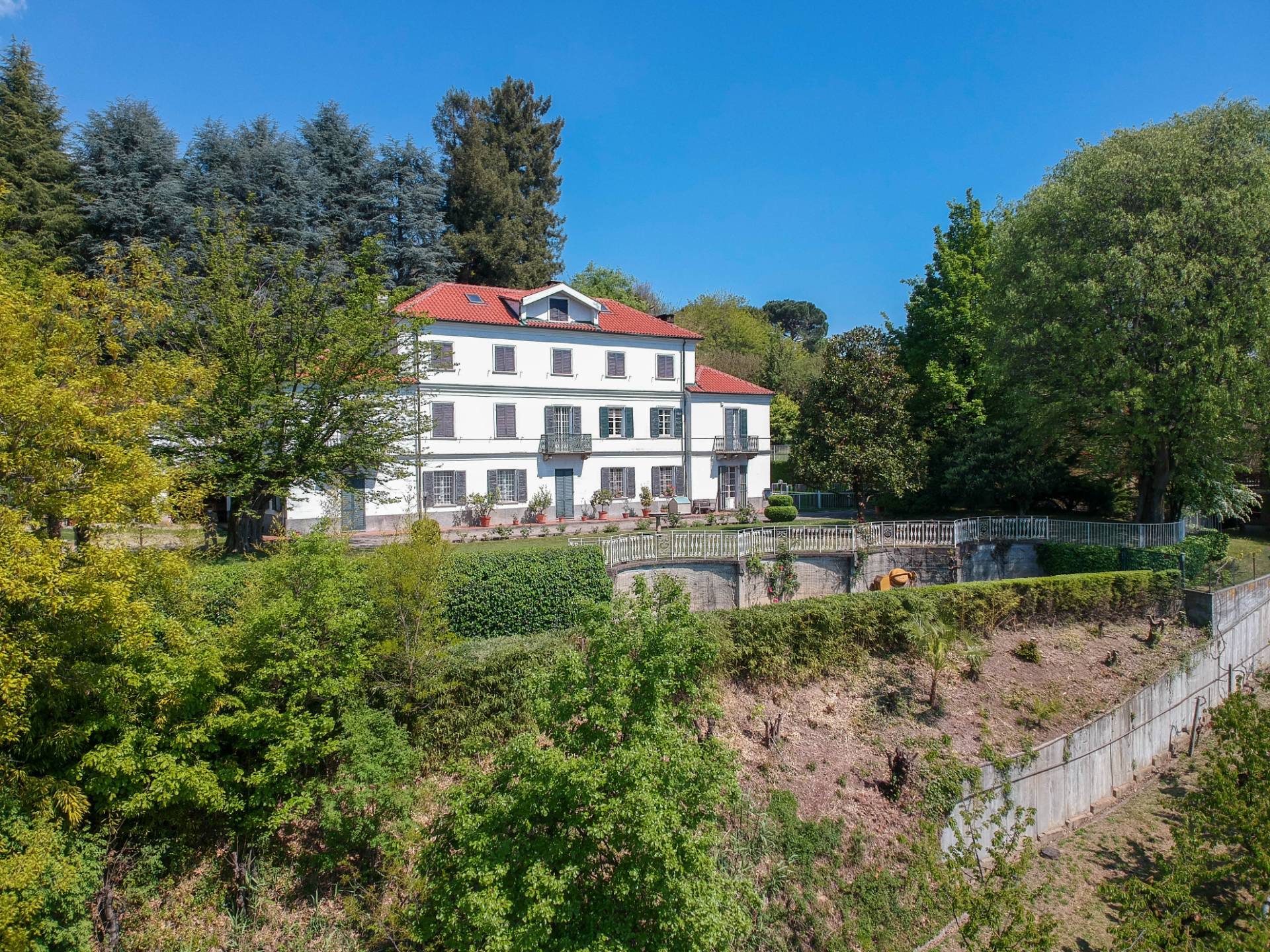 Villa in vendita a Moncalieri, Castelvecchio