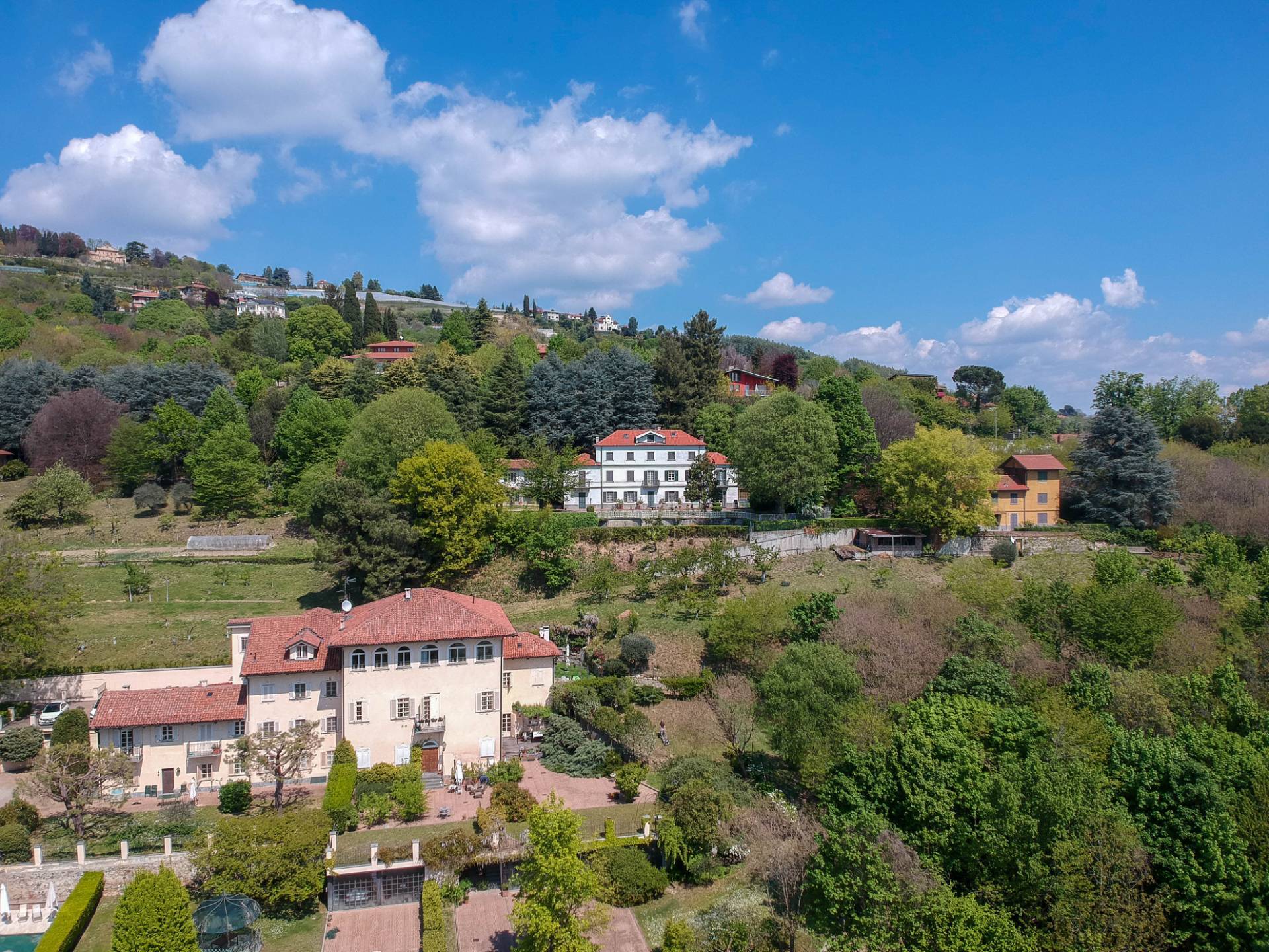 Villa in vendita a Moncalieri, Castelvecchio