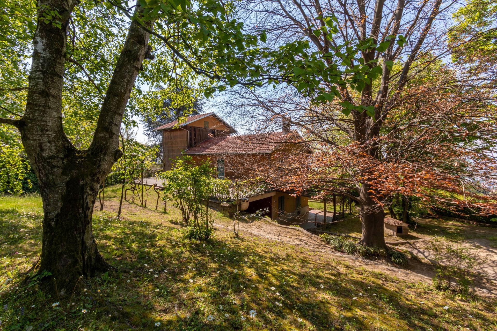 Villa in vendita a Moncalieri, Castelvecchio