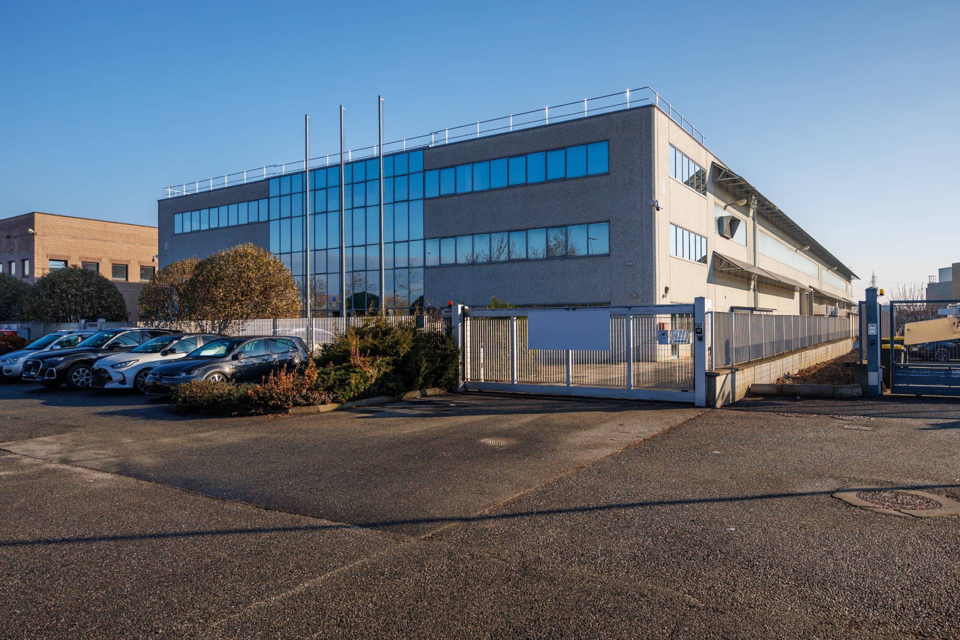 Capannone in vendita a Borgaro Torinese, Industriale