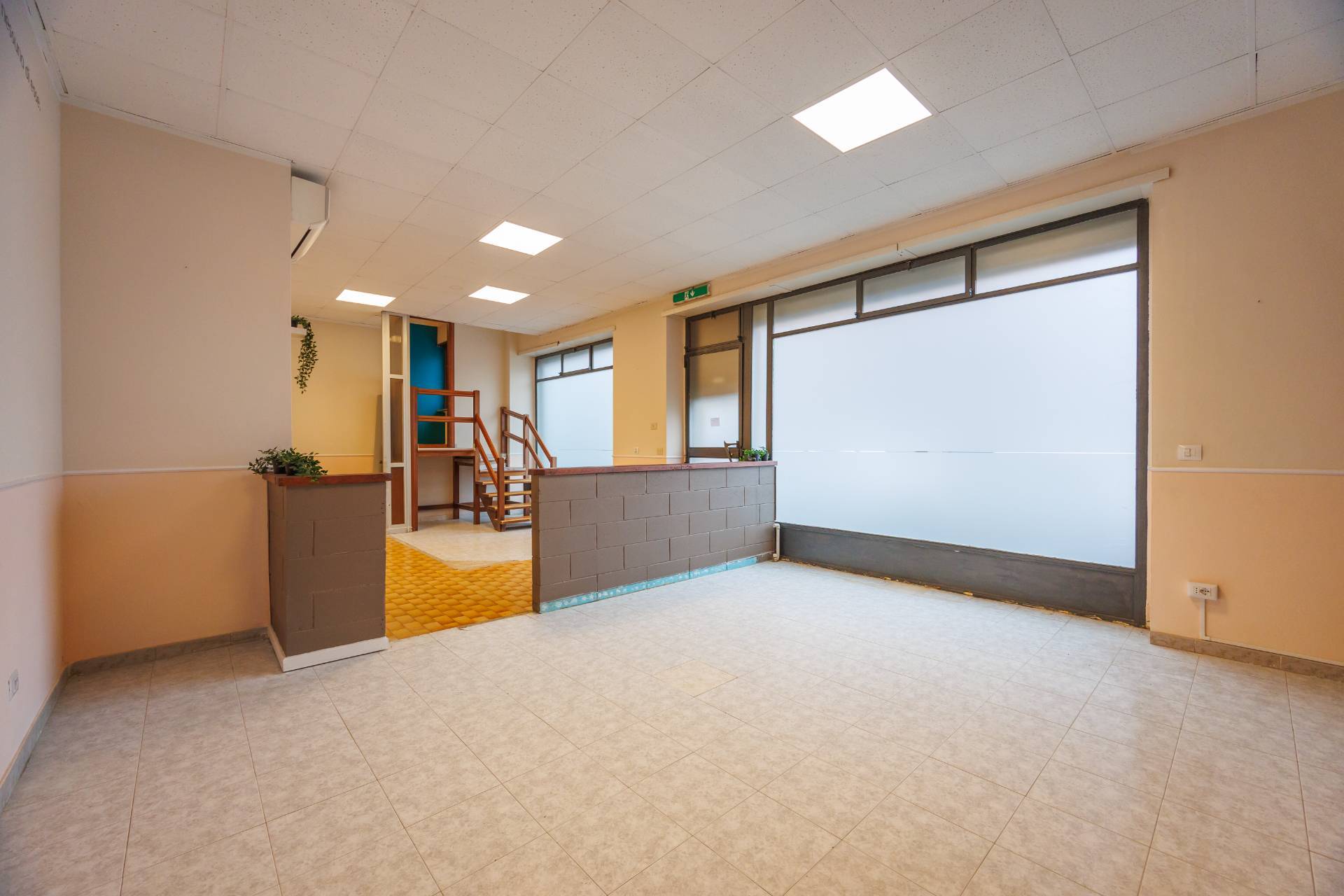 Ufficio in vendita a Torino, Vanchiglia