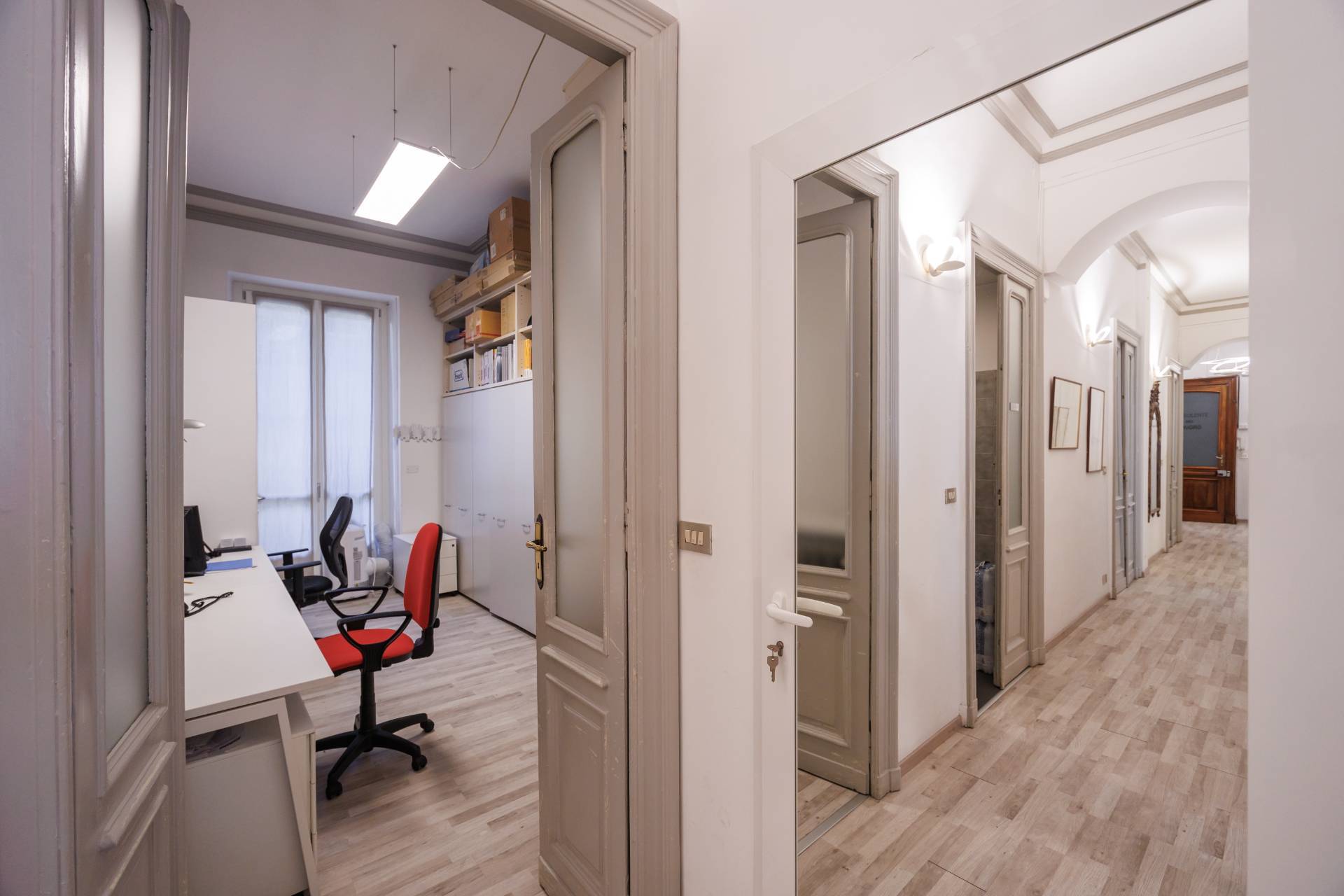 Ufficio in vendita a Torino, Centro