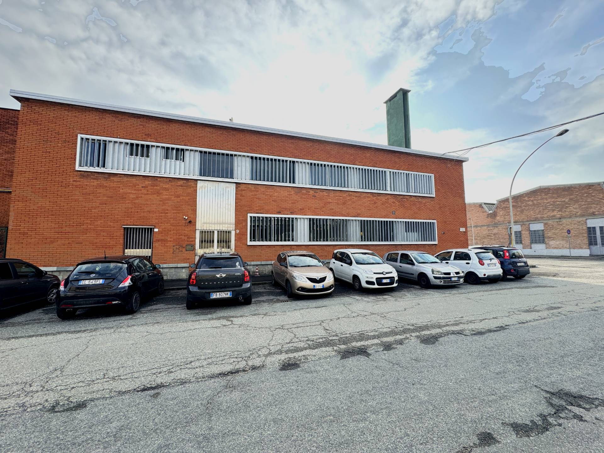 Capannone in vendita a Grugliasco