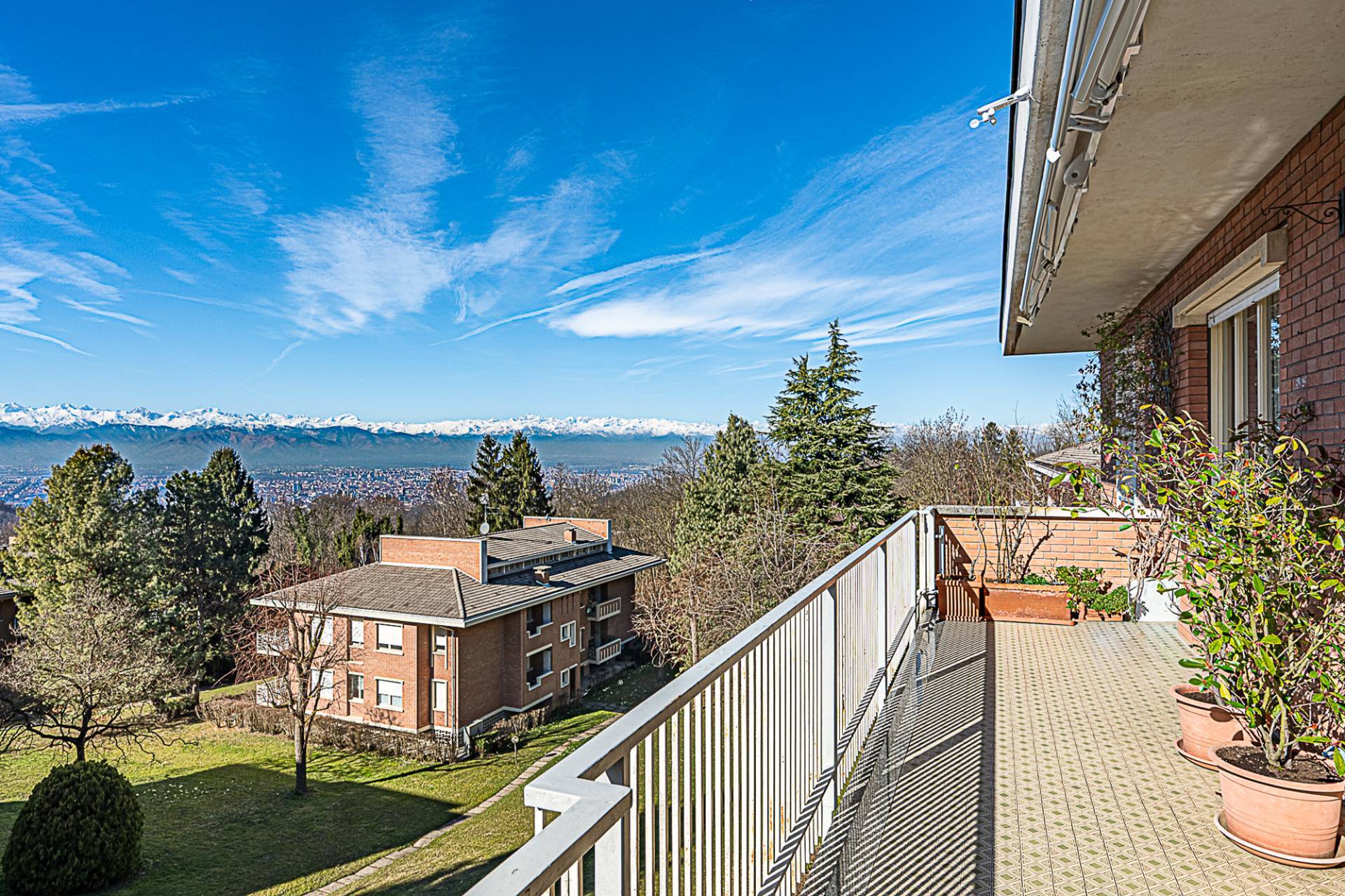 Appartamento in vendita a Torino, Collina