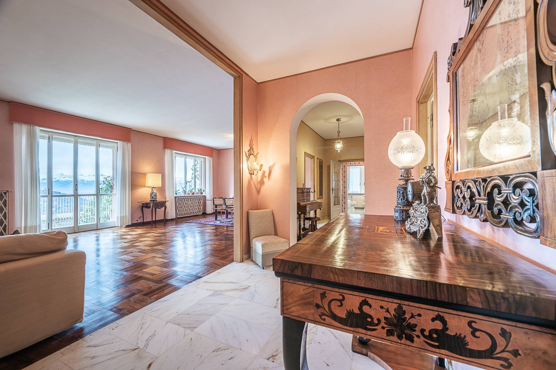 Appartamento in vendita a Torino, Collina