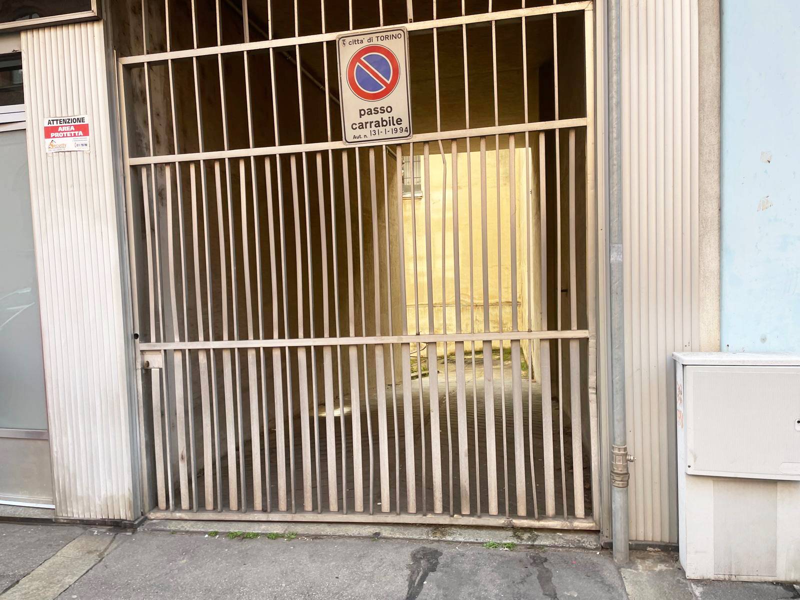 Magazzino in vendita a Torino, Crocetta