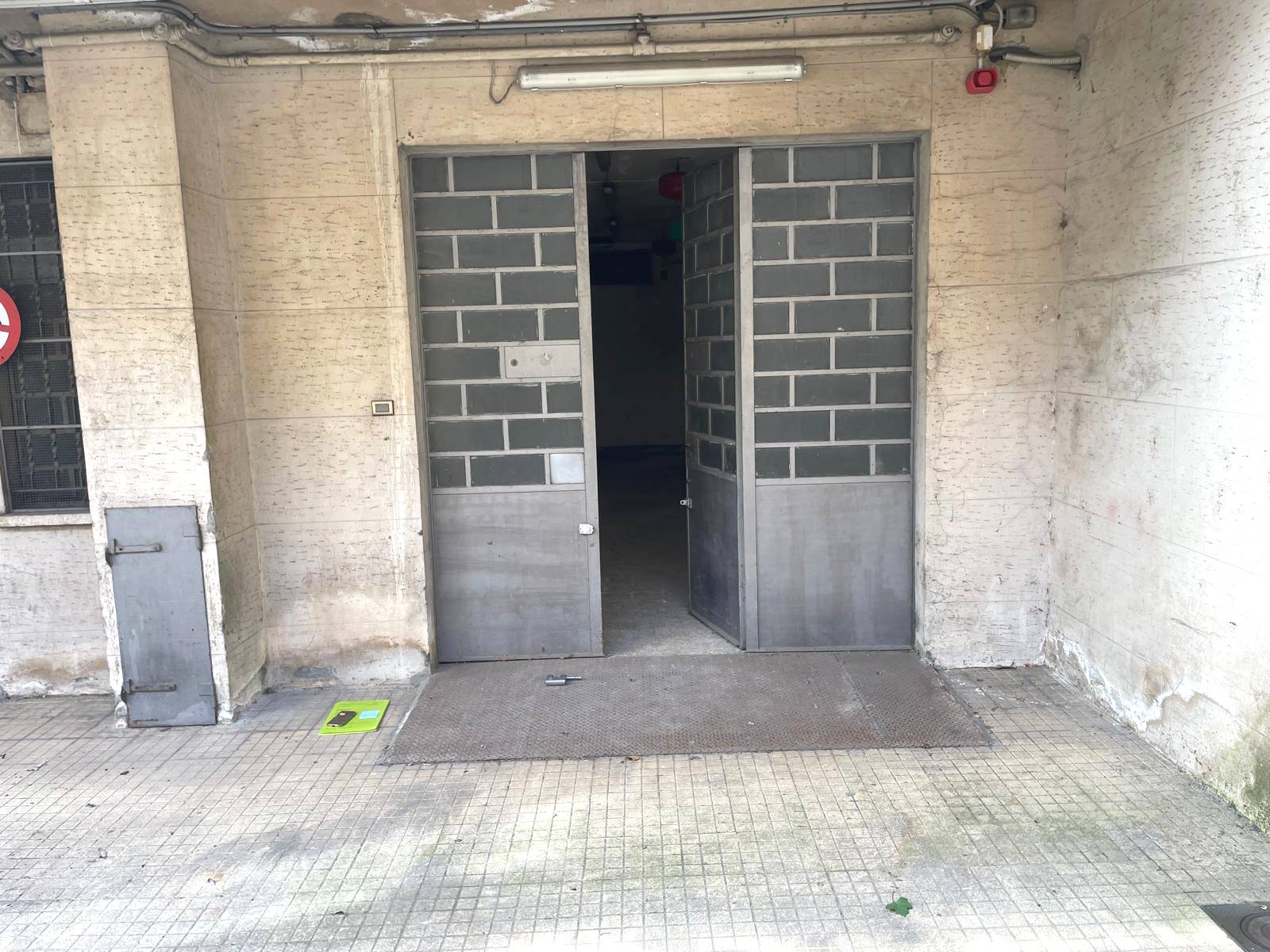 Magazzino in vendita a Torino, Crocetta