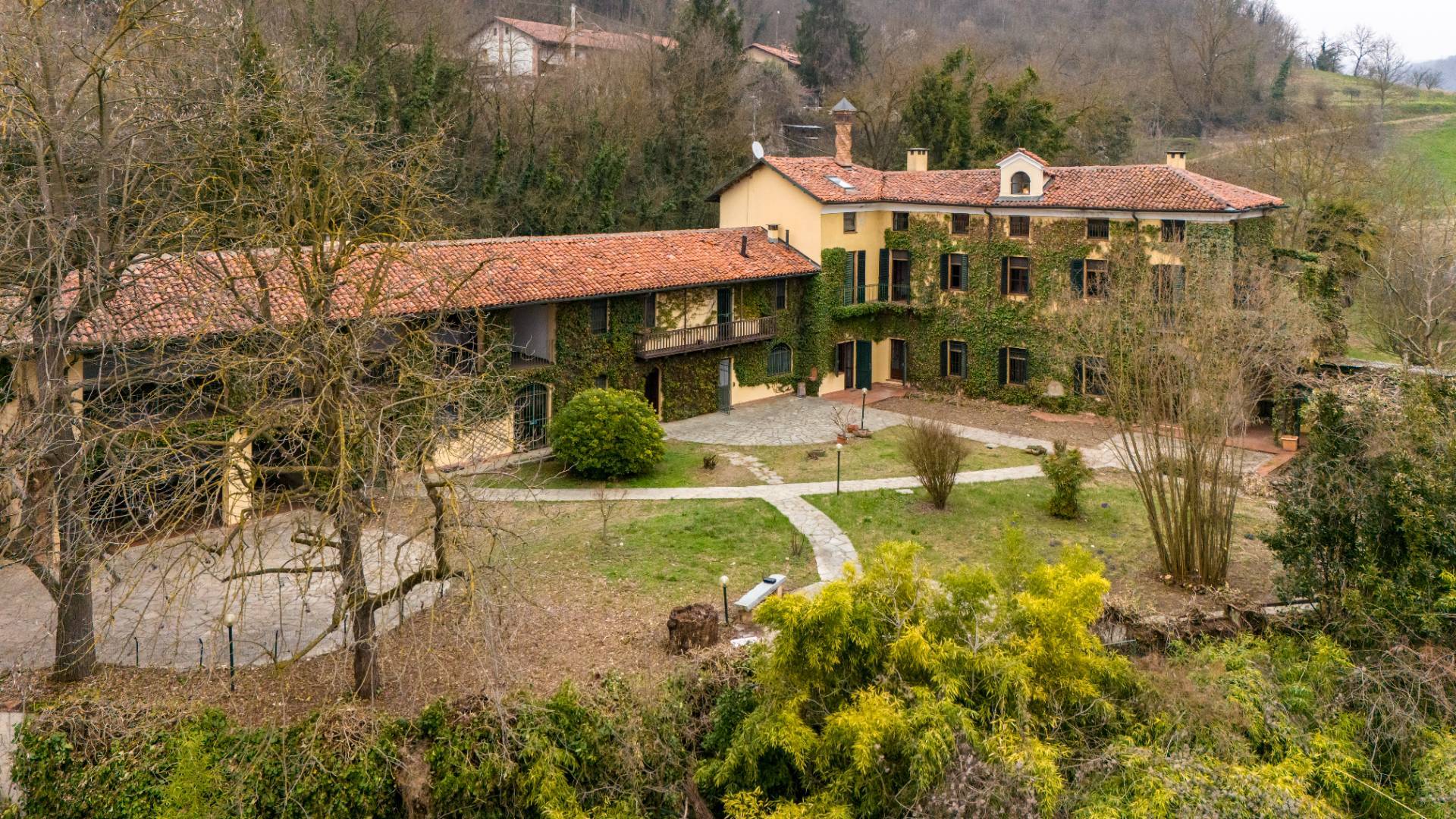 Casa indipendente in vendita a Rivalba
