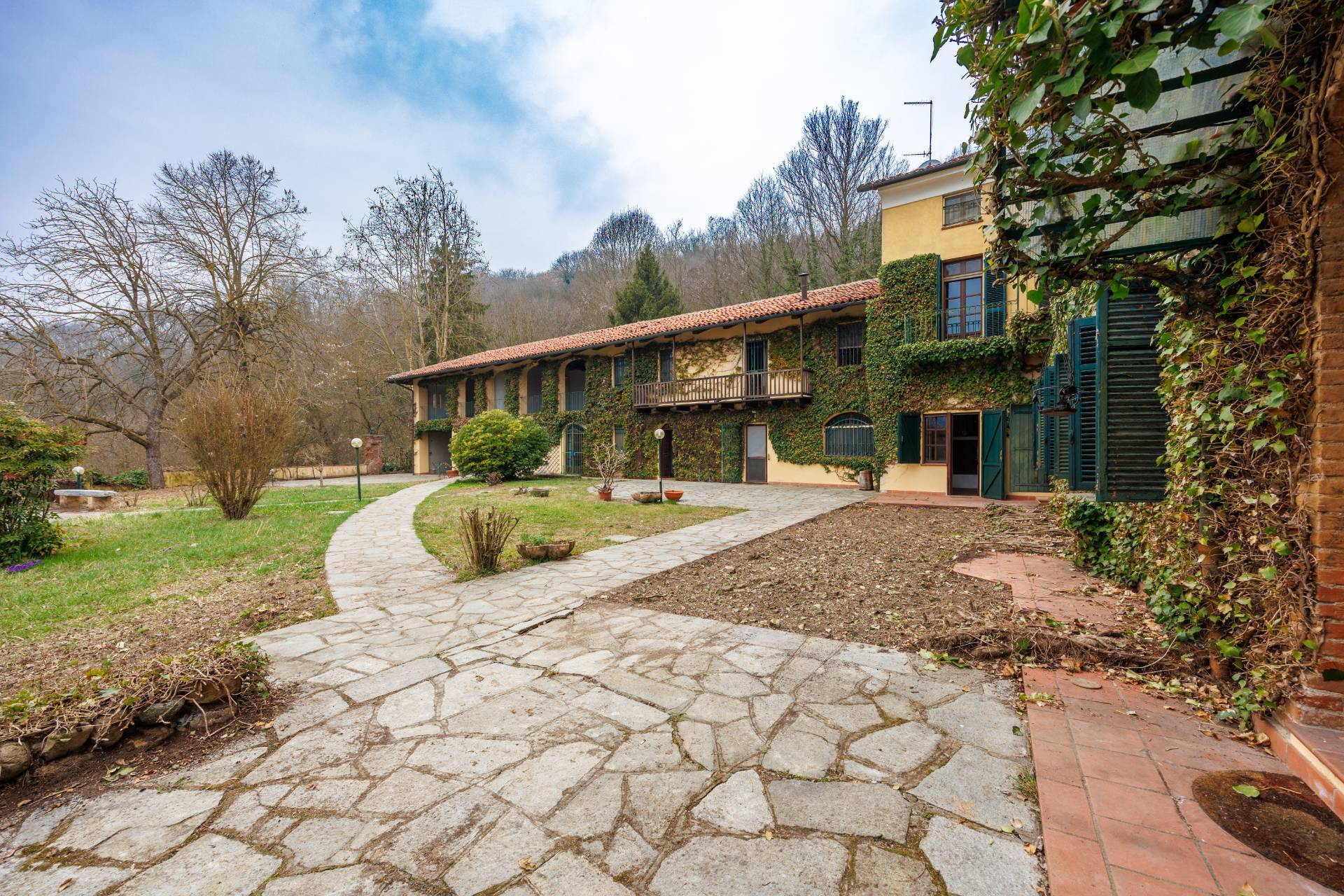 Casa indipendente in vendita a Rivalba