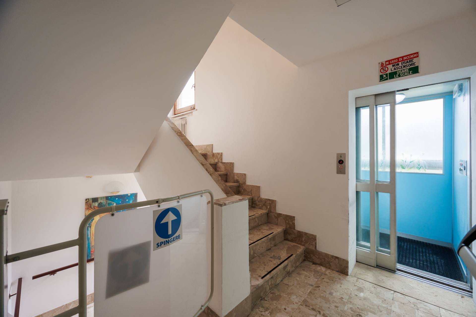 Stabile - Palazzo in vendita a Moncalieri