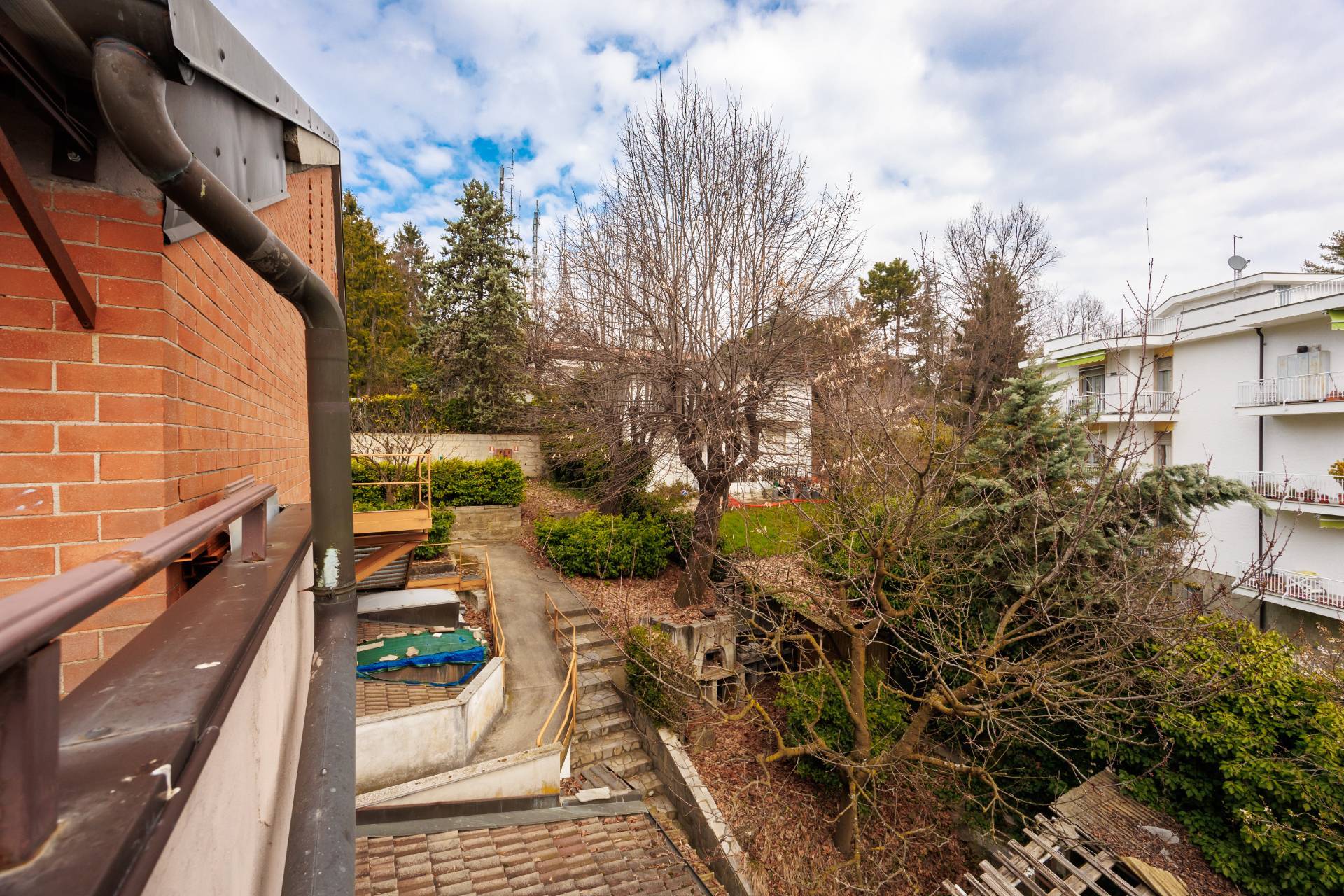 Stabile - Palazzo in vendita a Moncalieri