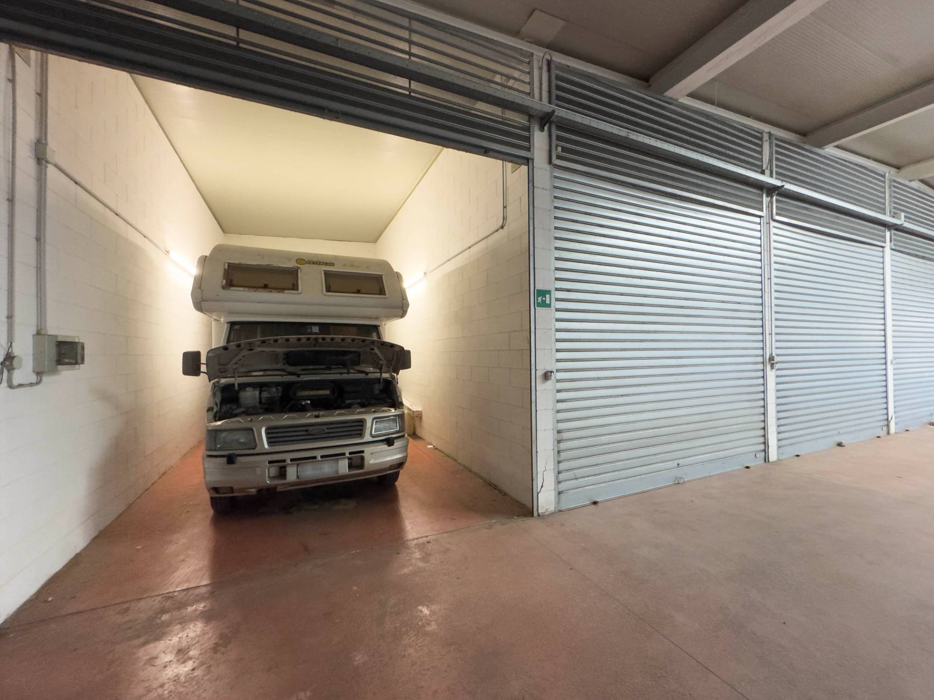 Box o garage in vendita a Rivoli, Cascine Vica