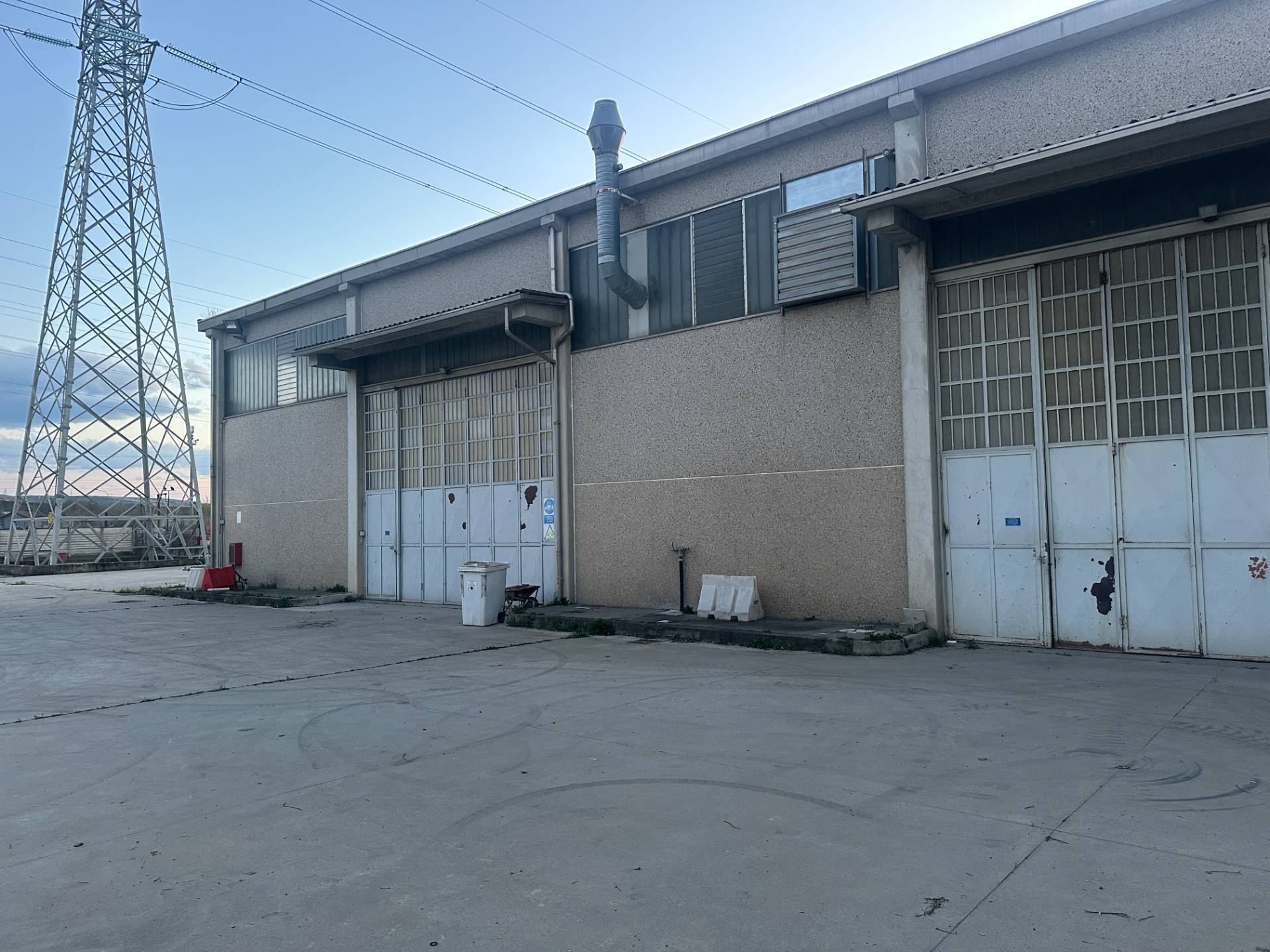 Capannone in affitto a Collegno