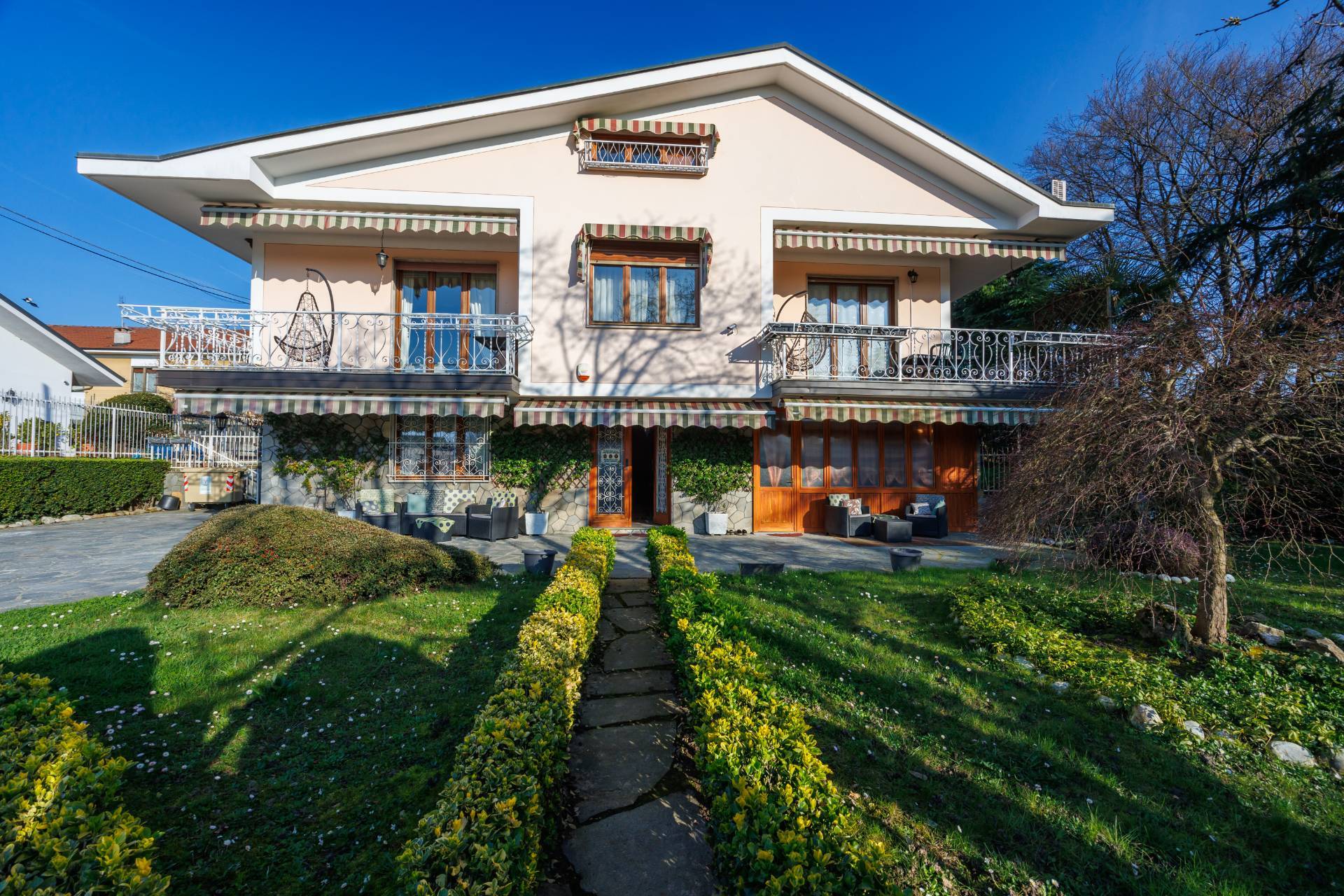 Villa in vendita a Trofarello