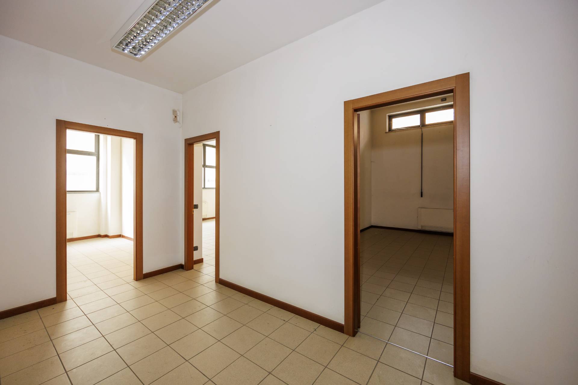 Ufficio in vendita a Torino, San Salvario