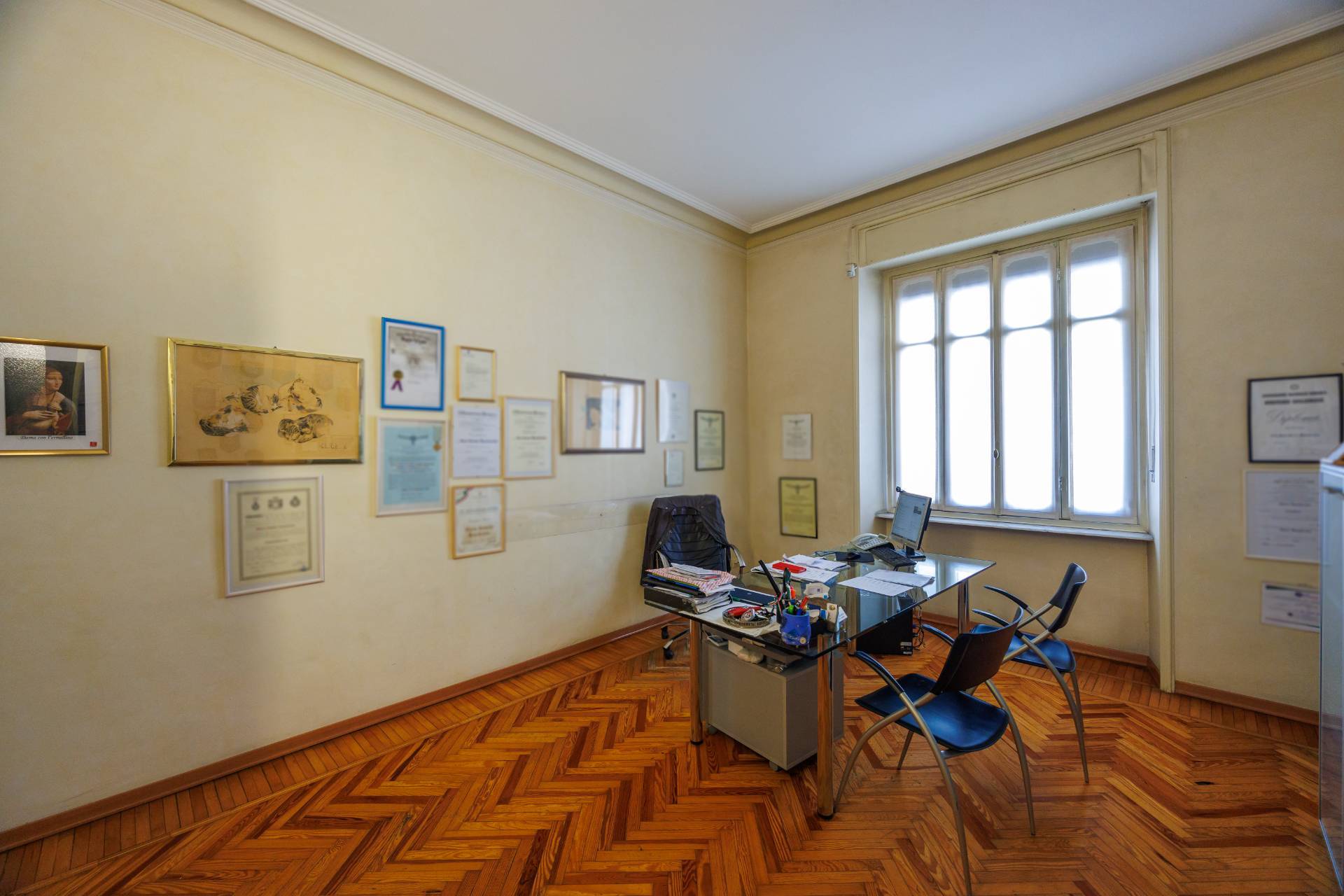 Ufficio in vendita a Torino, Centro Storico