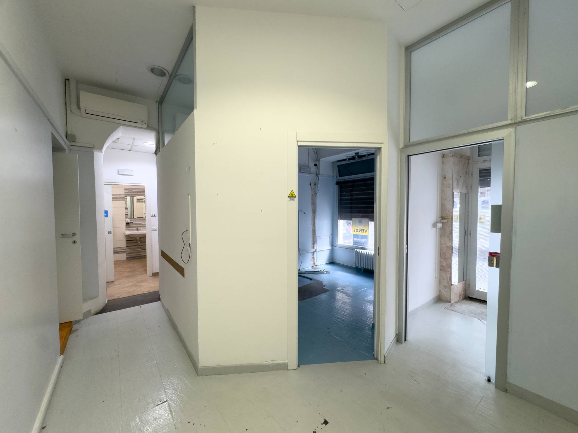 Negozio in vendita a Torino, San Secondo