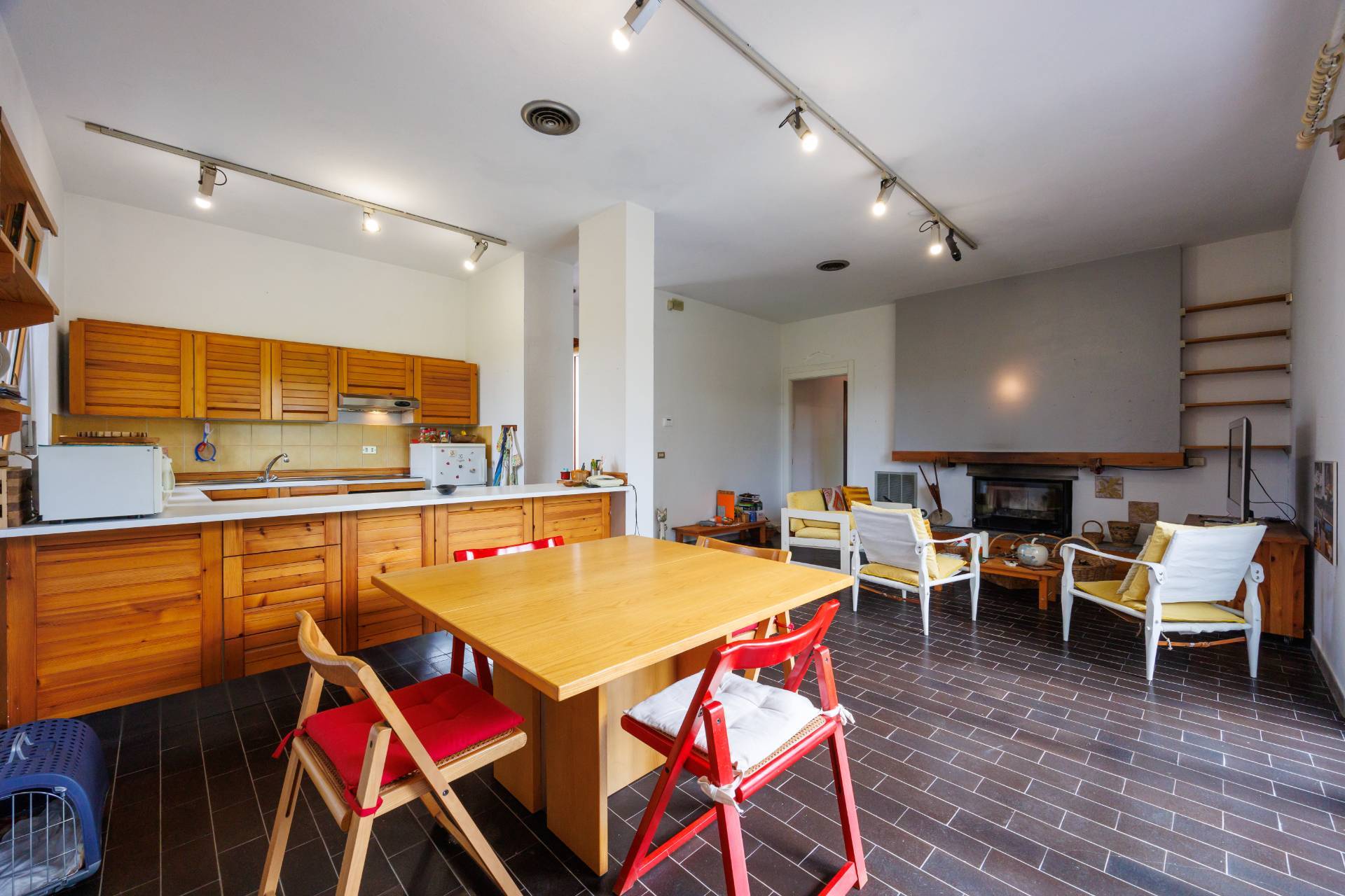Villa in vendita a Monteu Roero