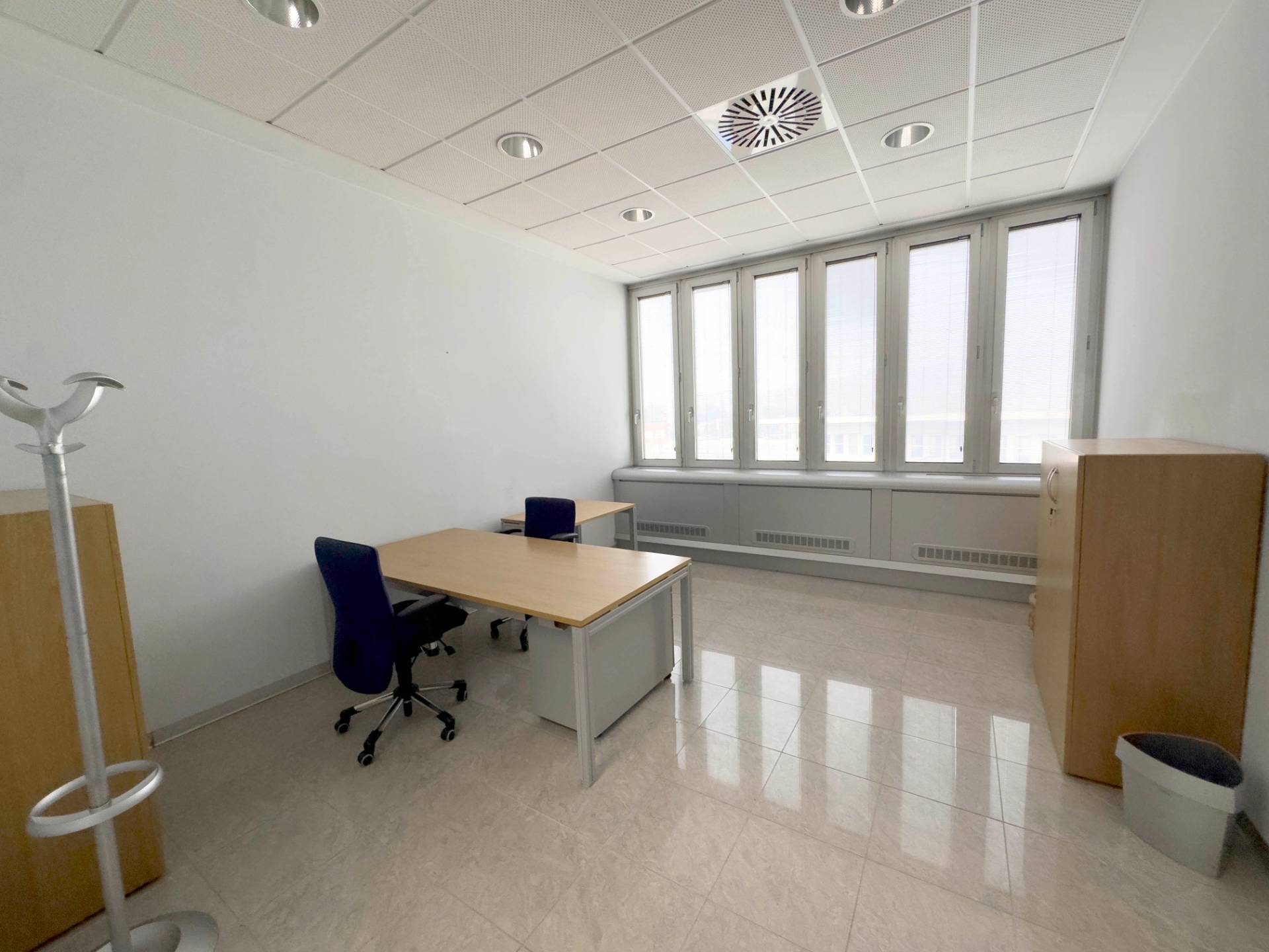 Ufficio in affitto a Moncalieri, C.so Roma