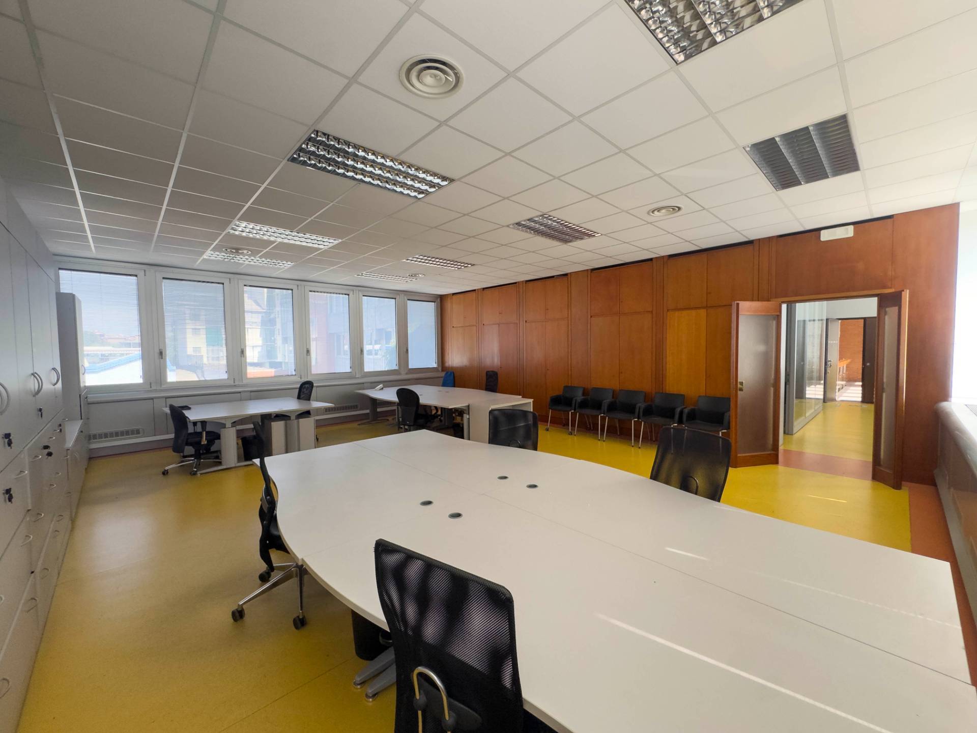 Ufficio in affitto a Moncalieri, C.so Roma