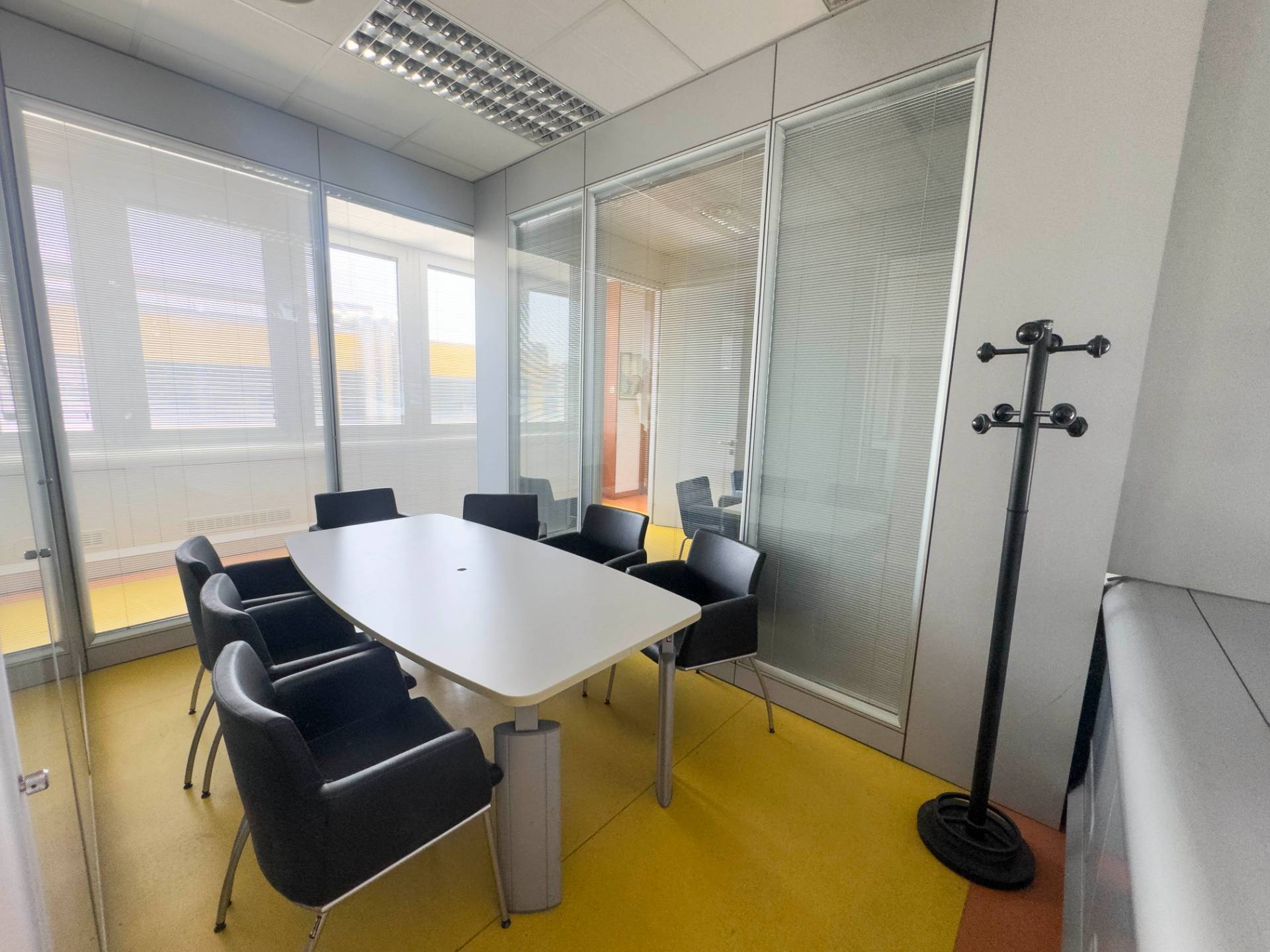 Ufficio in affitto a Moncalieri, C.so Roma