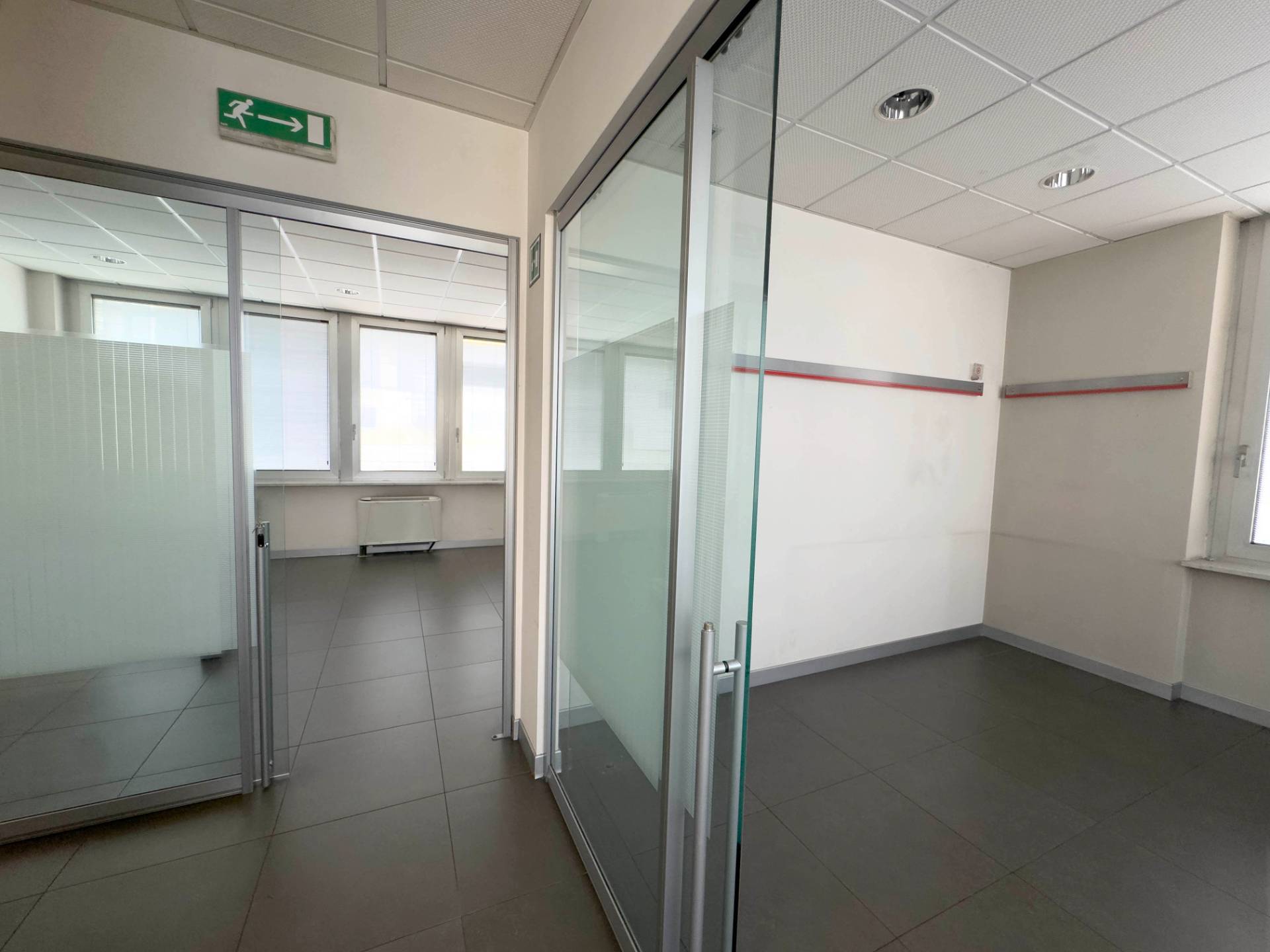 Ufficio in affitto a Moncalieri, C.so Roma