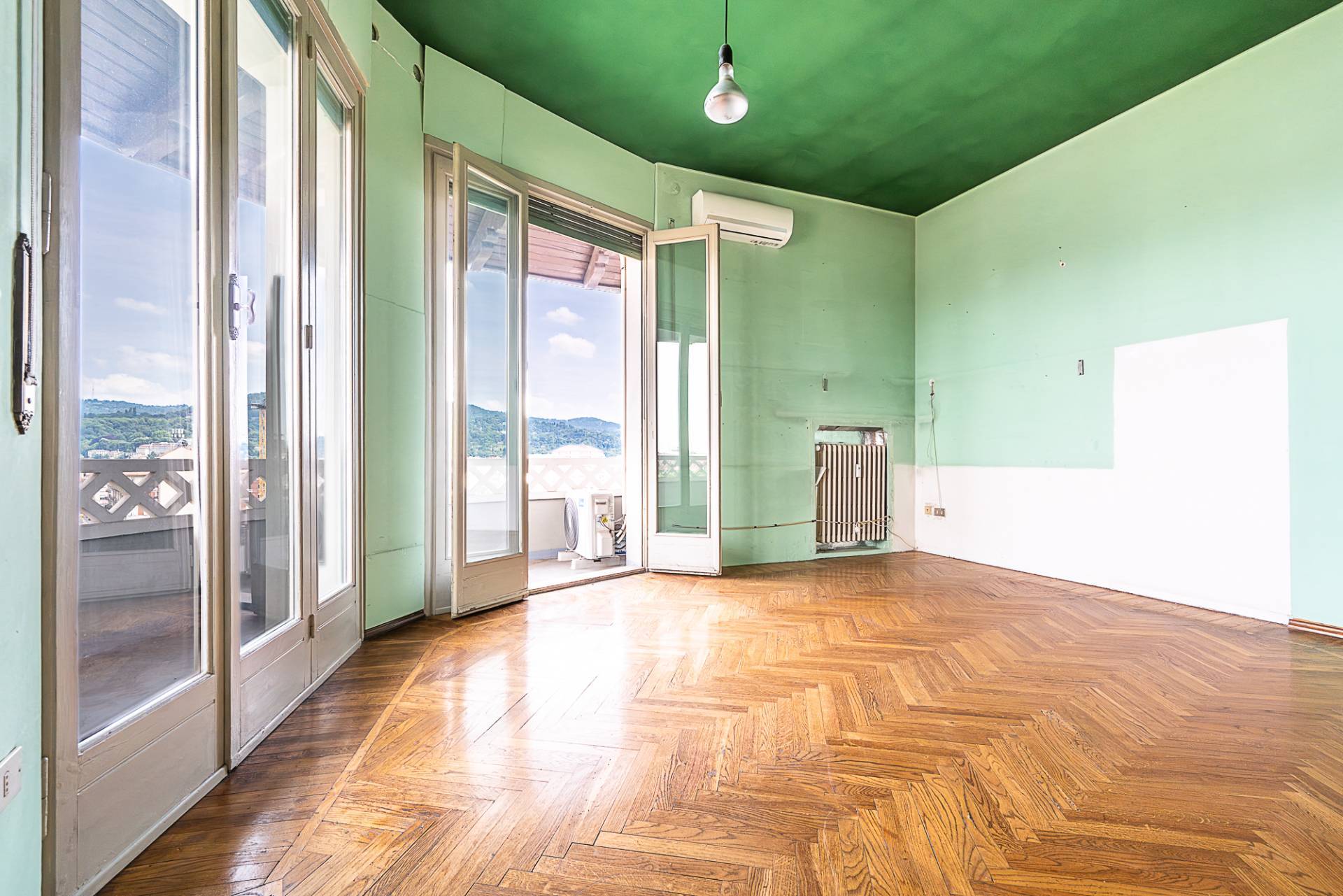 Appartamento in vendita a Torino, San Secondo