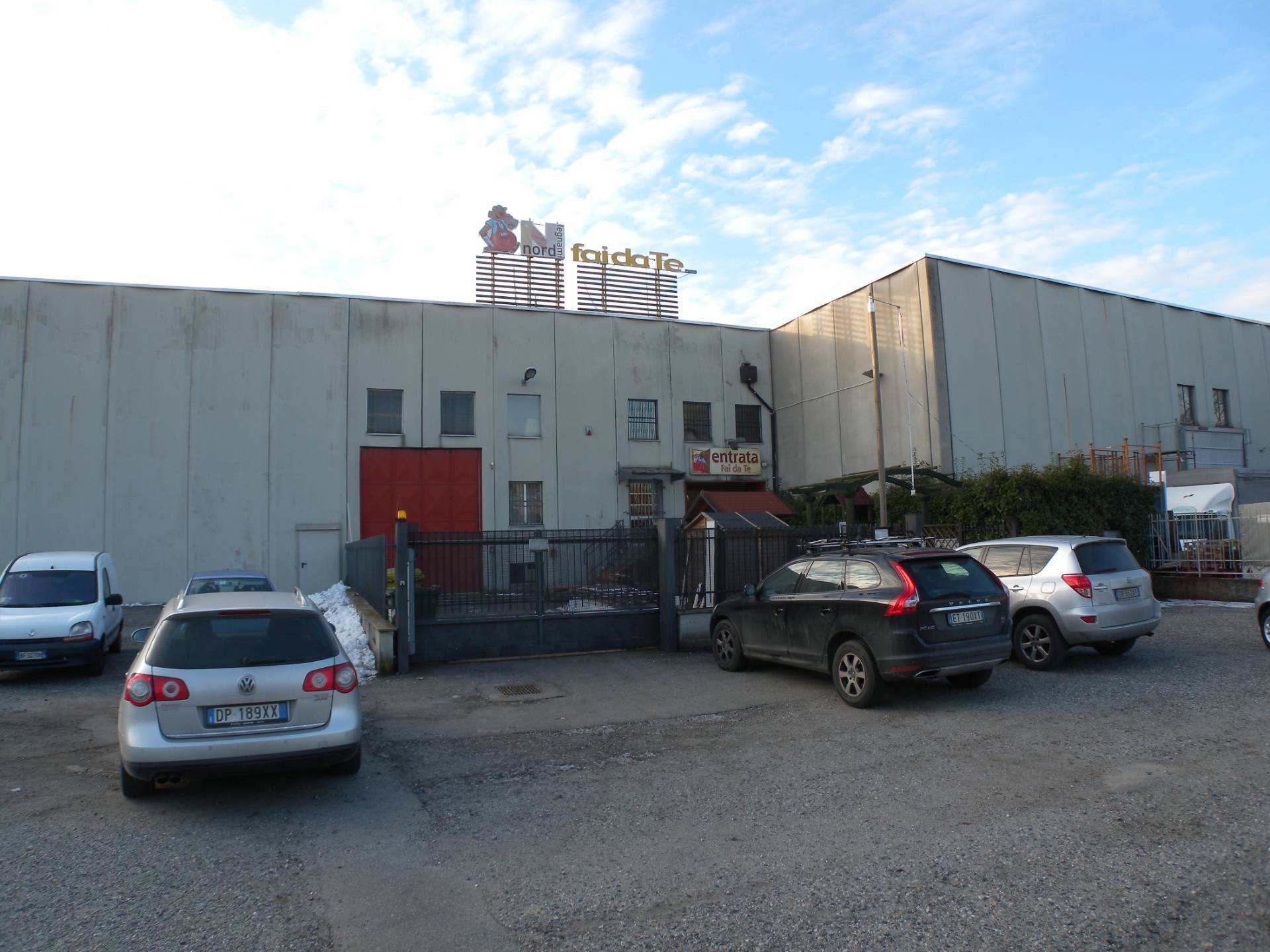 Capannone in affitto a San Mauro Torinese, Pescarito