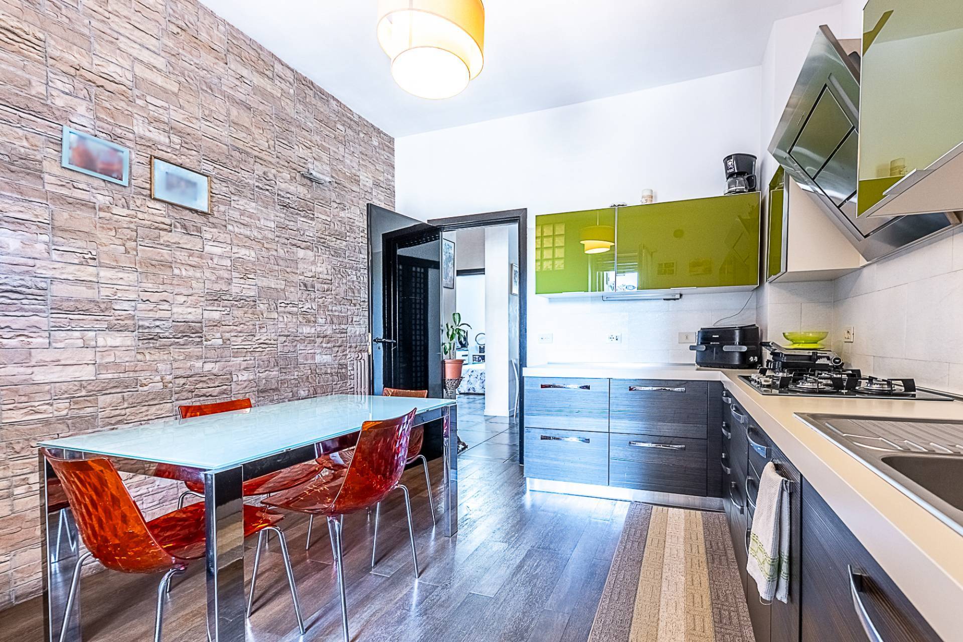 Appartamento in vendita a Torino, Mirafiori nord