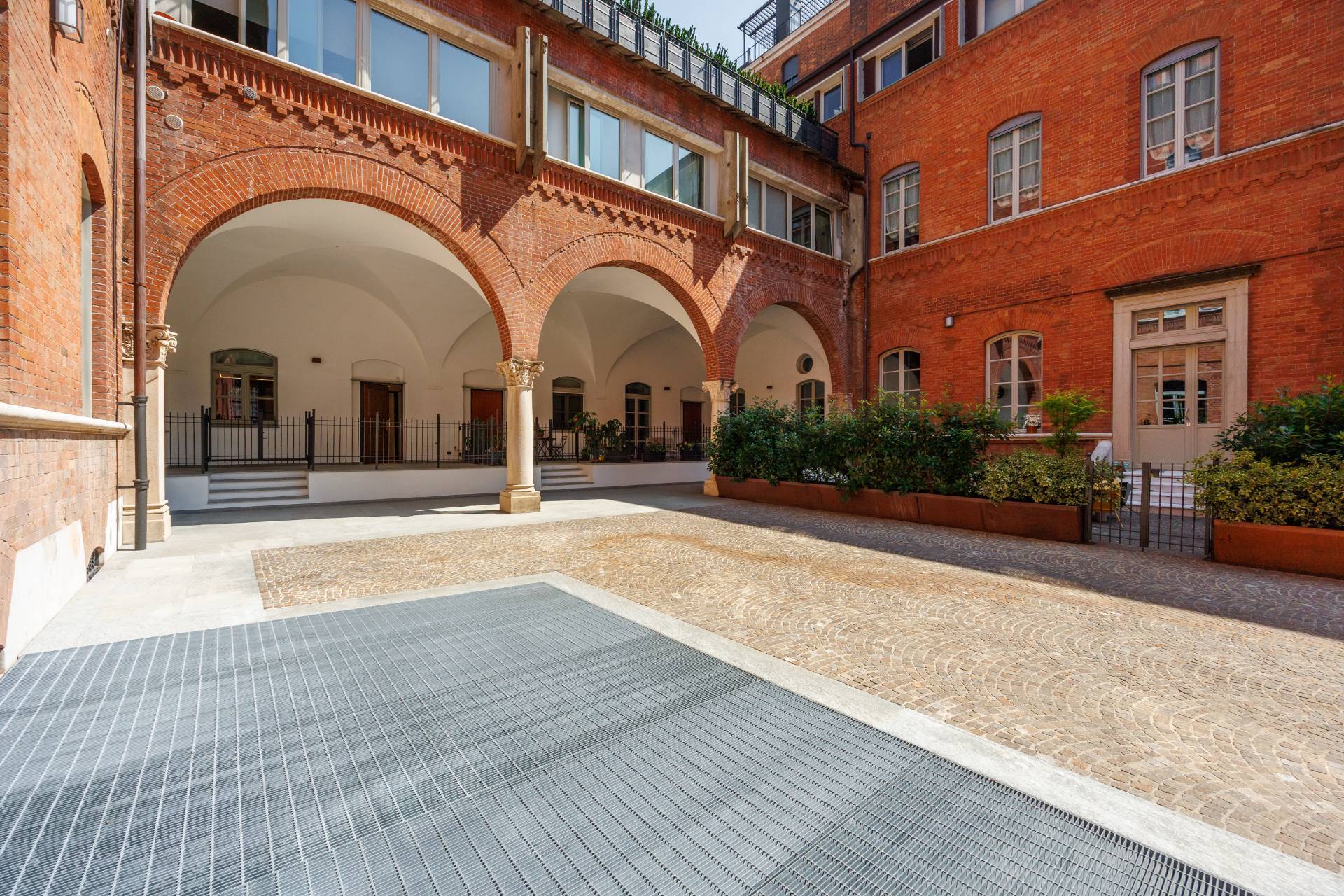 Loft in vendita a Torino, San Salvario