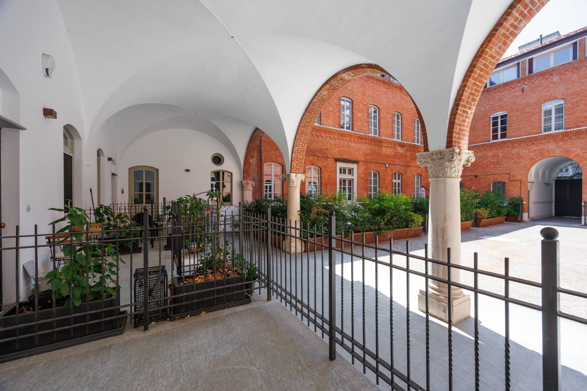 Loft in vendita a Torino, San Salvario
