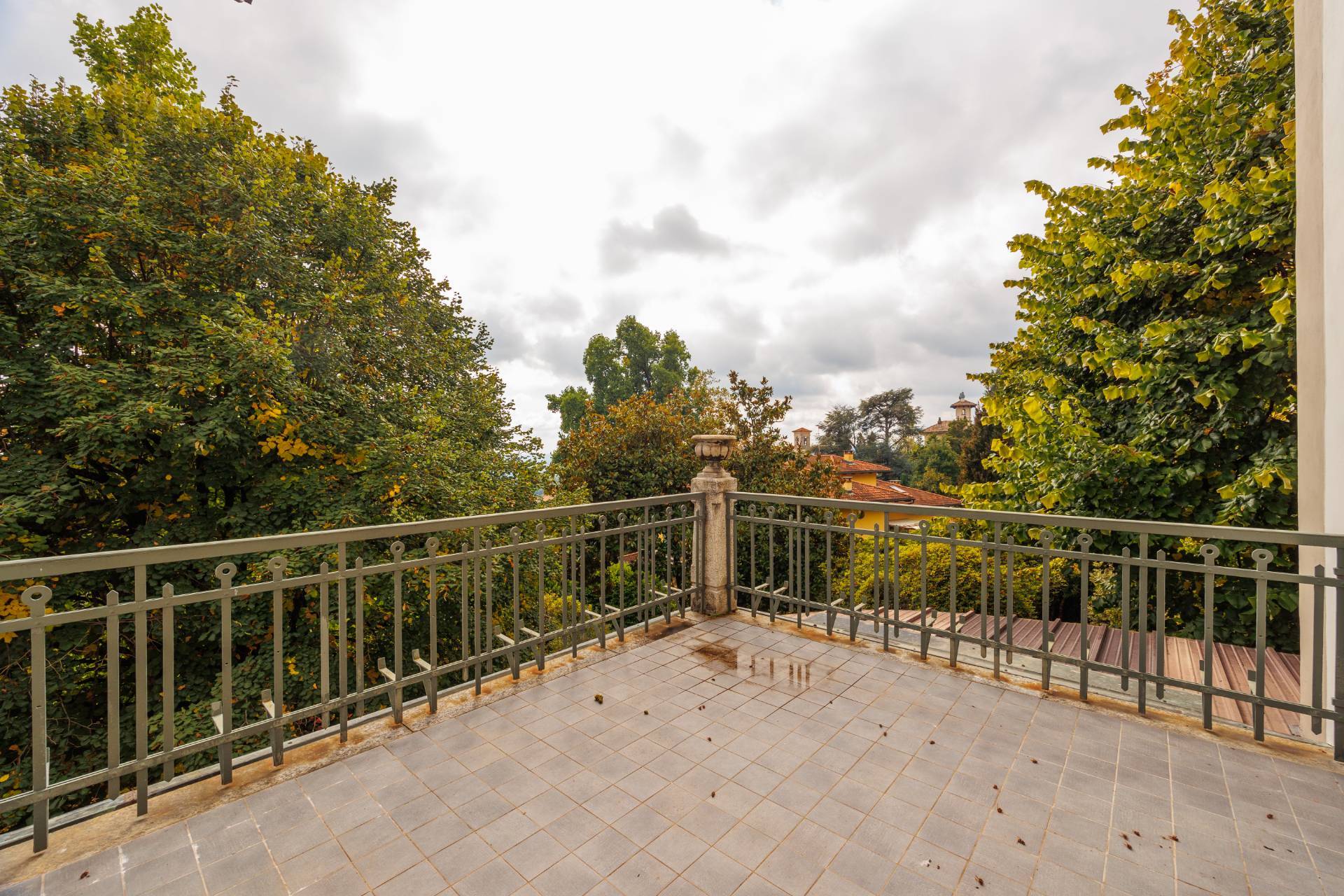 Villa in vendita a Pollone, Collina Di Pollone (biella)