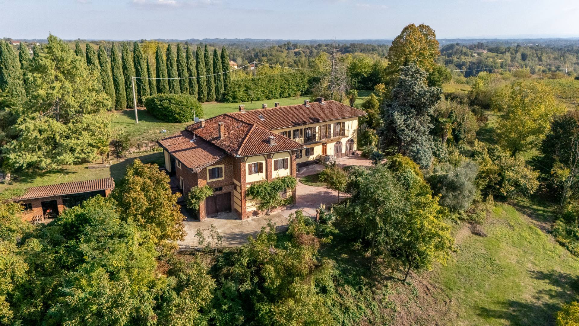 Villa in vendita a Castelnuovo Don Bosco