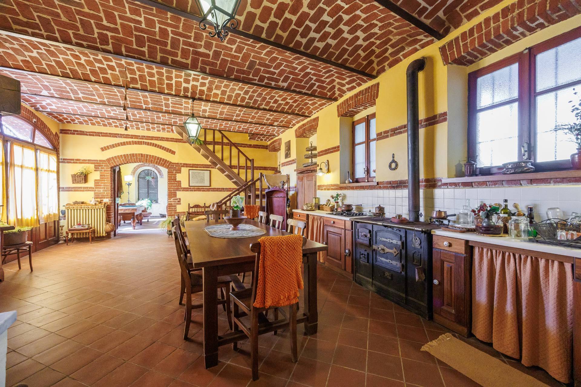 Villa in vendita a Castelnuovo Don Bosco