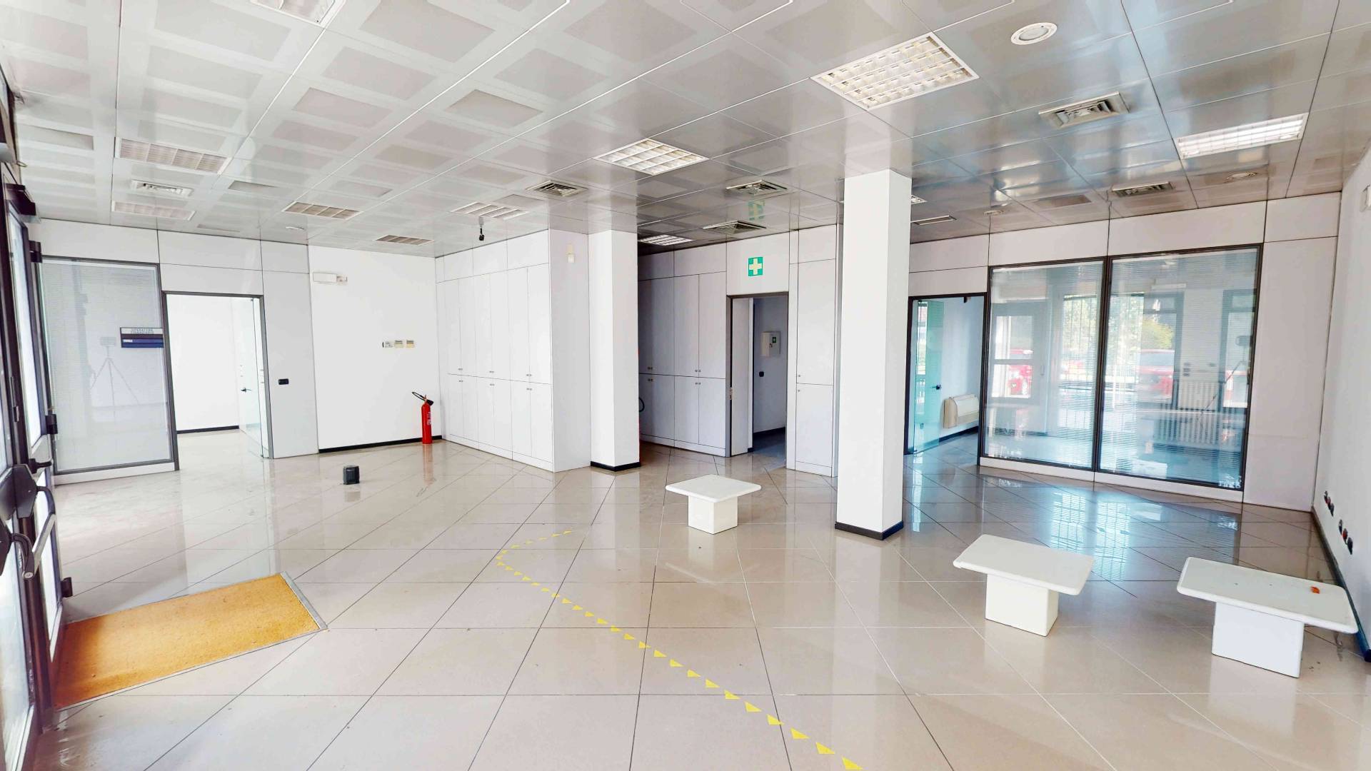 Locale commerciale in vendita a Castiglione Olona