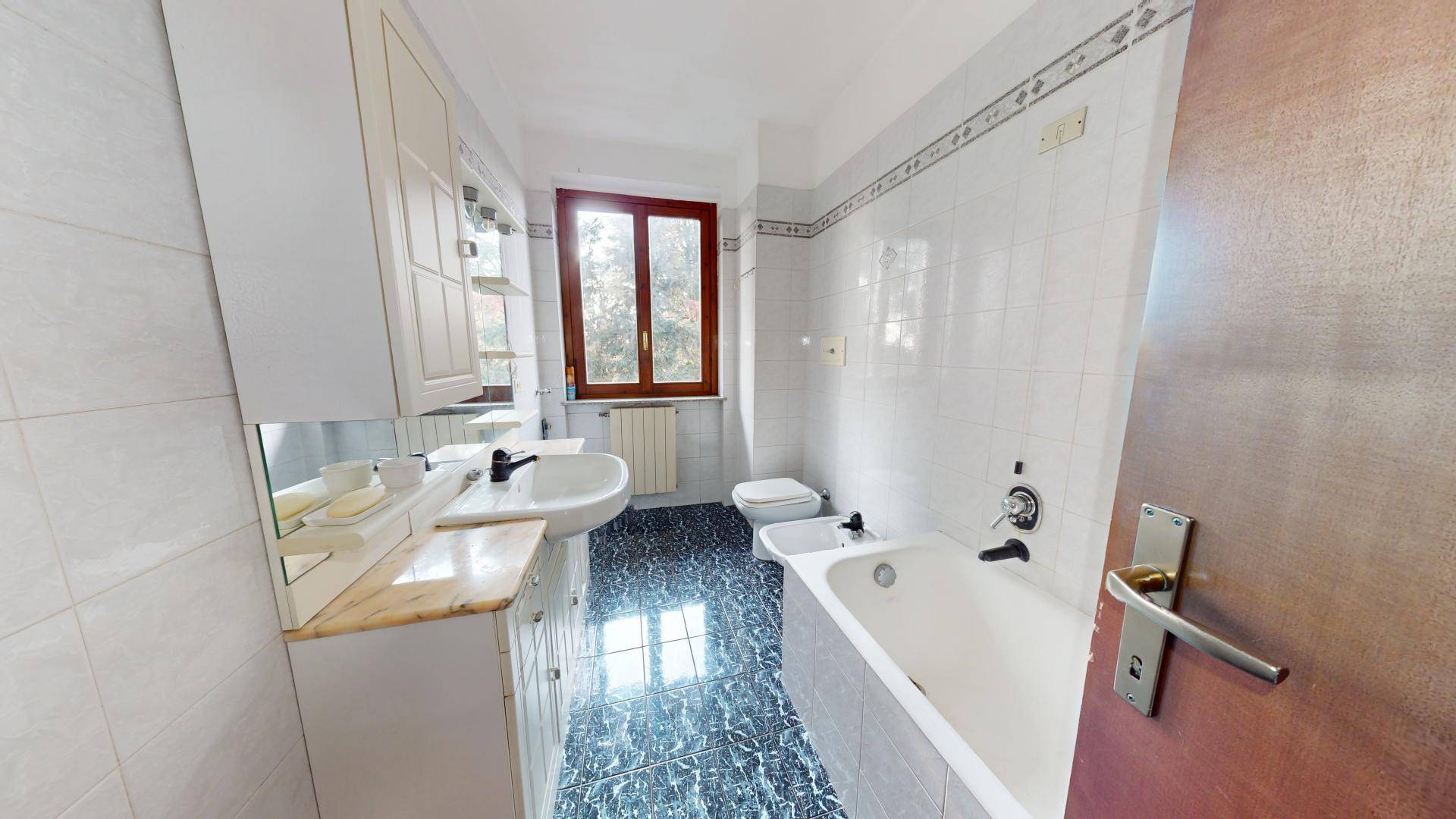 Appartamento in vendita a Lonate Ceppino, CENTRO