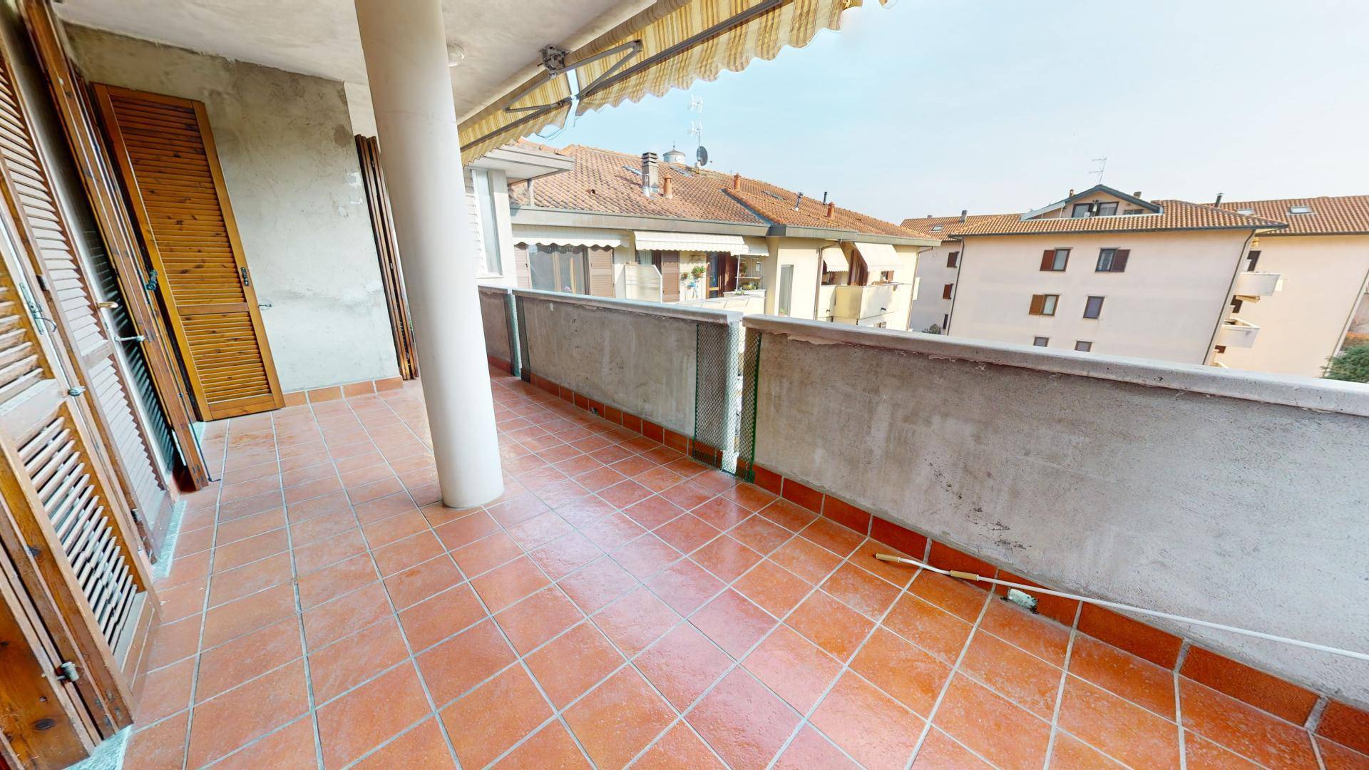 Appartamento in vendita a Lonate Ceppino, CENTRO