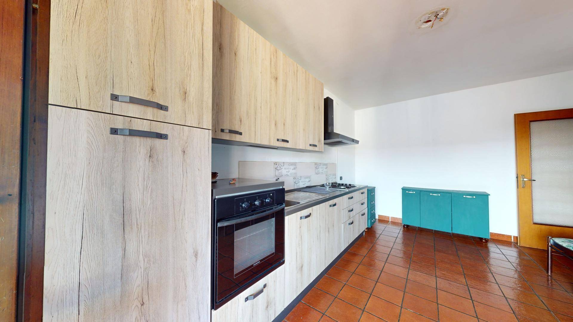 Appartamento in vendita a Lonate Ceppino, CENTRO