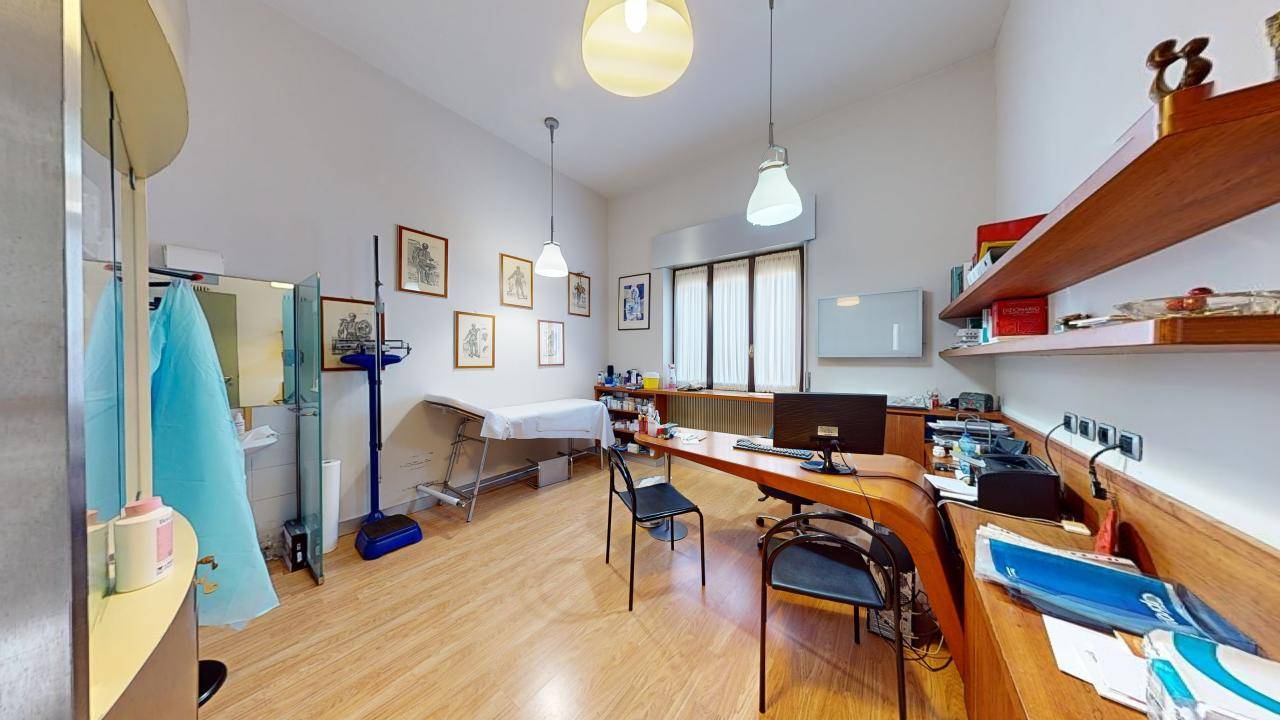 Studio/Ufficio in vendita a Lonate Ceppino
