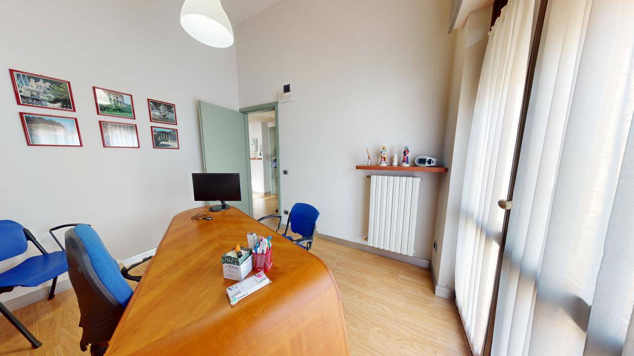 Studio/Ufficio in vendita a Lonate Ceppino