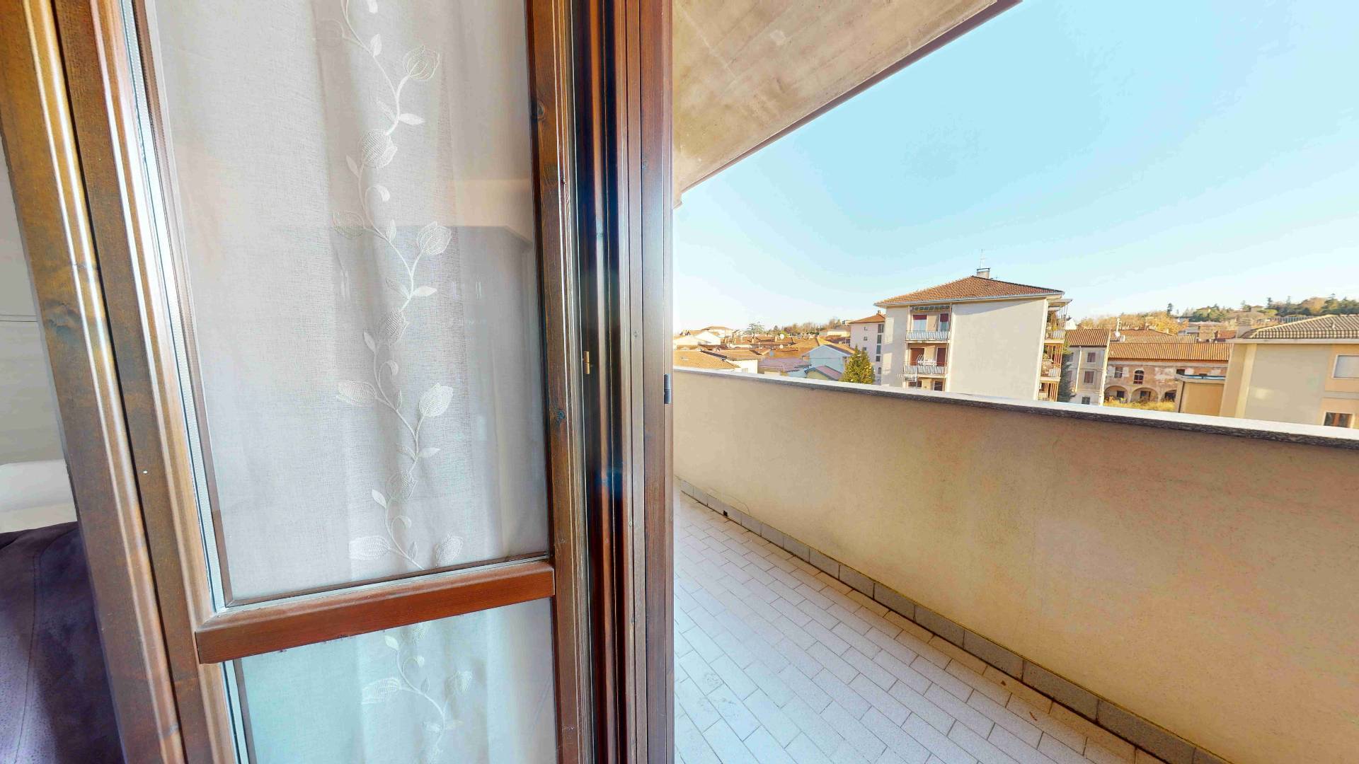 Appartamento in vendita a Tradate, CENTRO