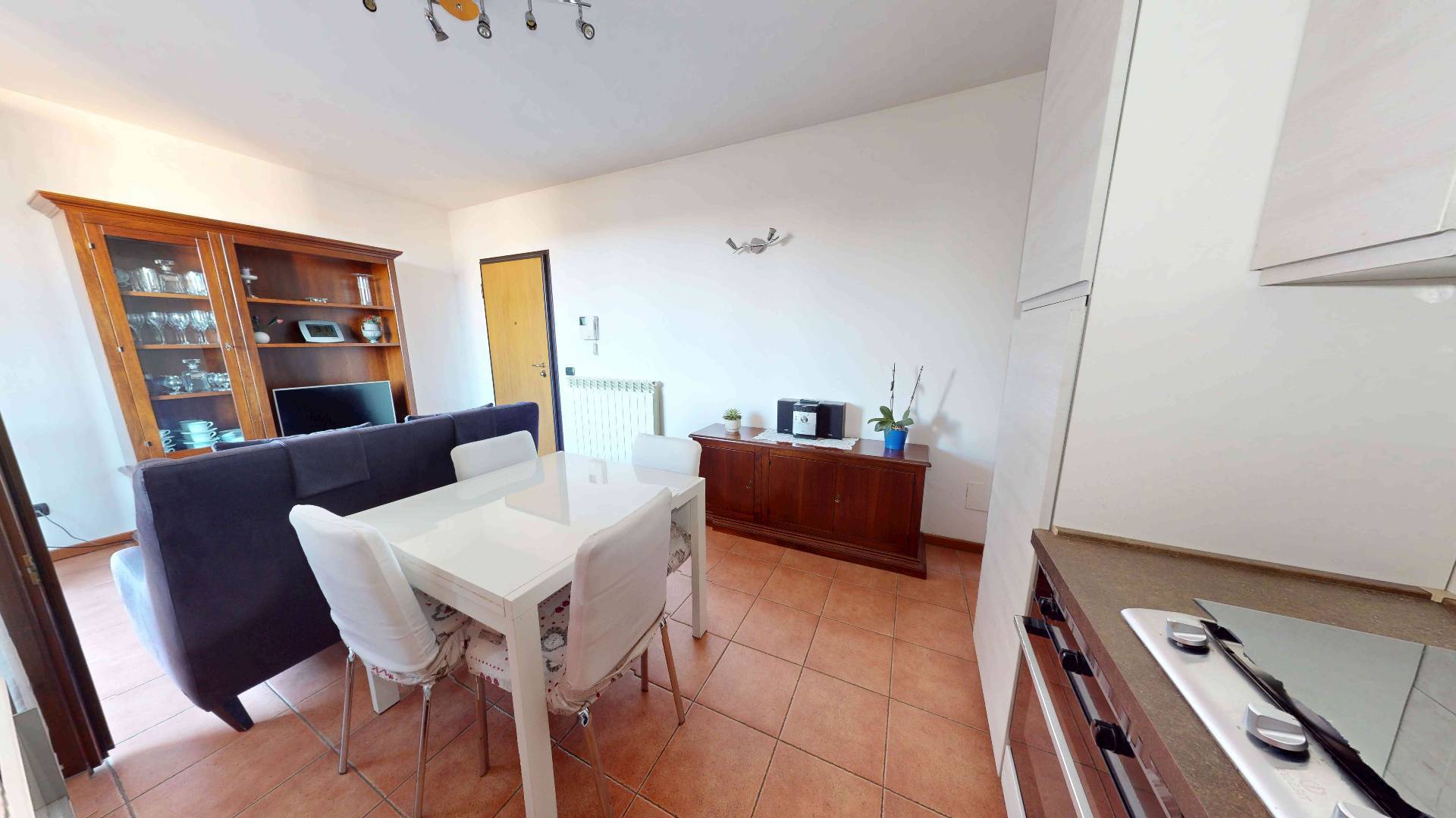 Appartamento in vendita a Tradate, CENTRO