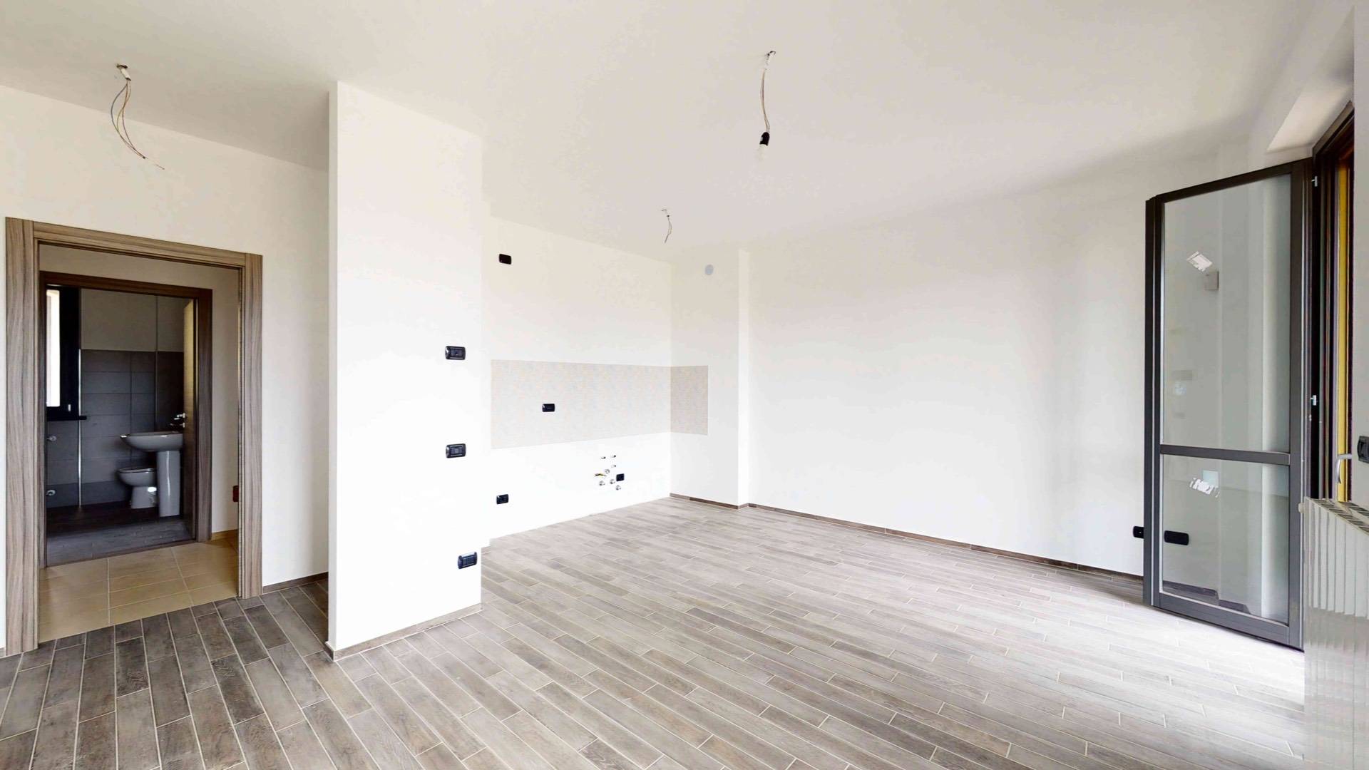 Appartamento in vendita a Tradate, STAZIONE FNM