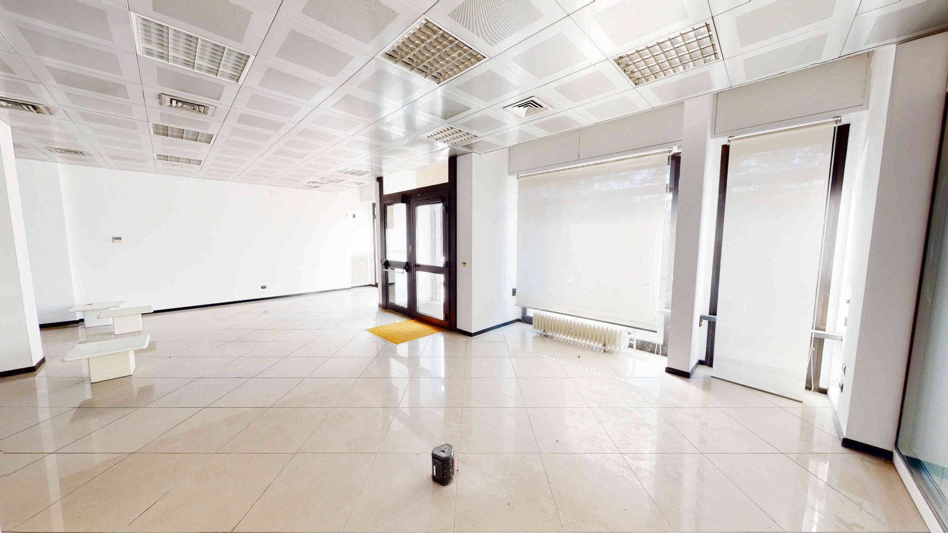 Locale commerciale in vendita a Castiglione Olona