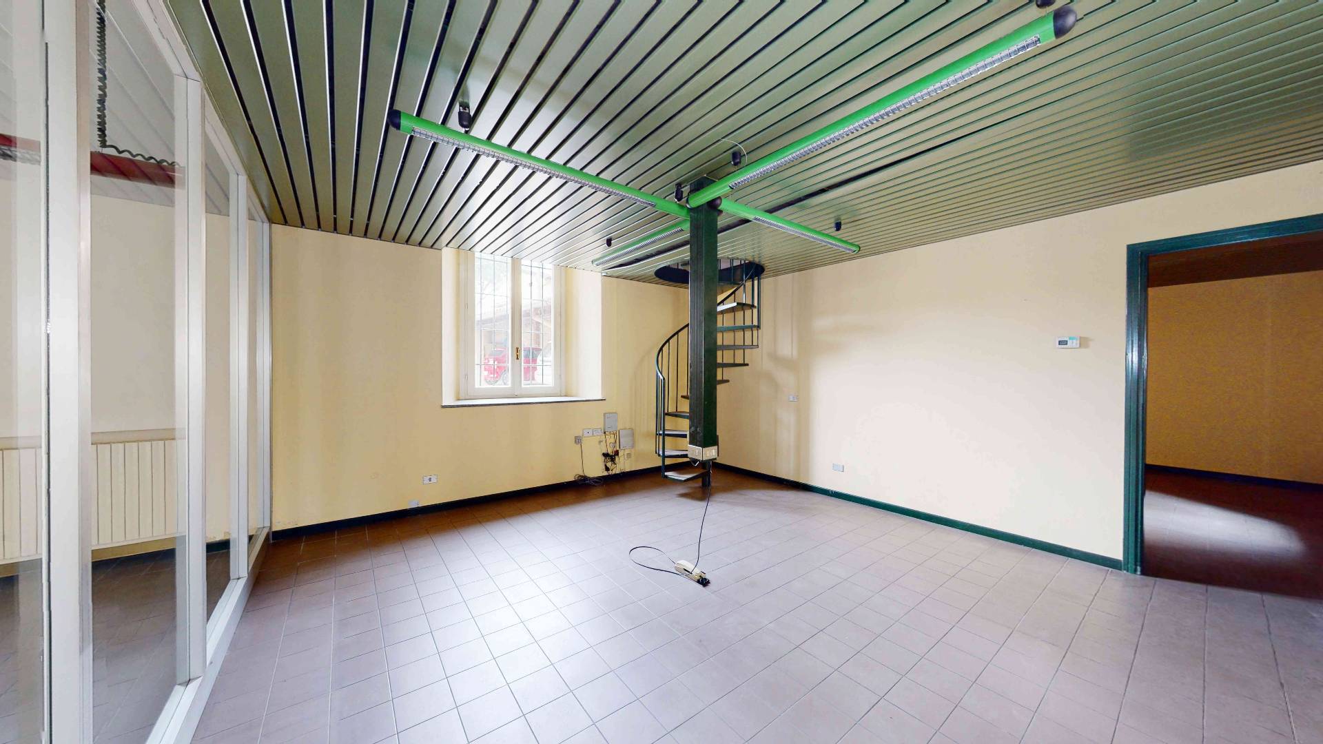 Studio/Ufficio in affitto a Tradate, CENTRO