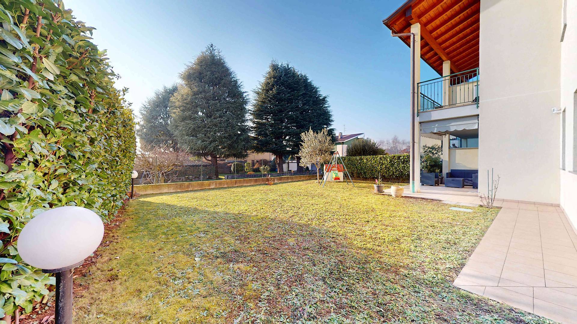 Appartamento in vendita a Cairate