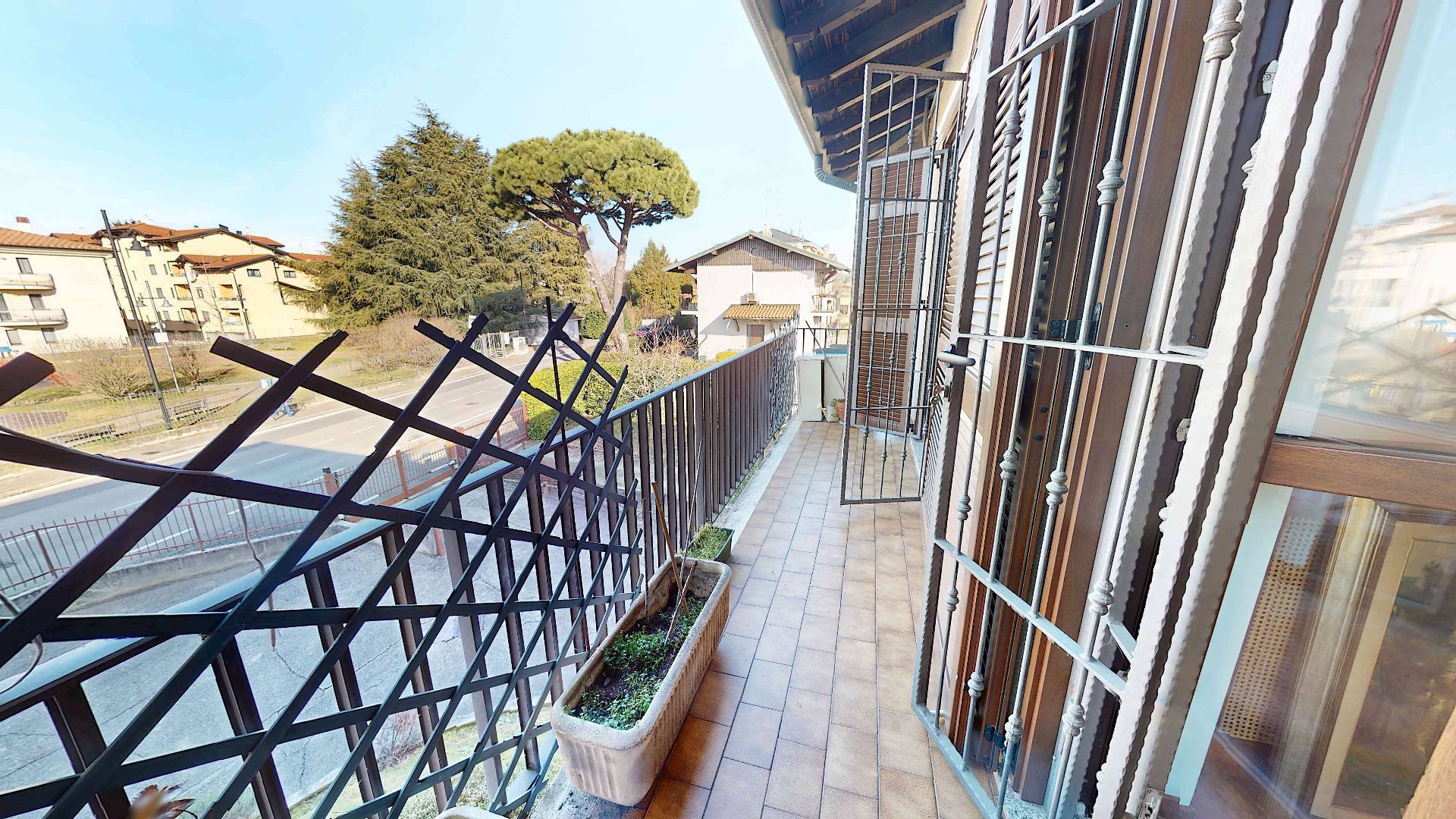 Appartamento in vendita a Tradate, ABBIATE GUAZZONE